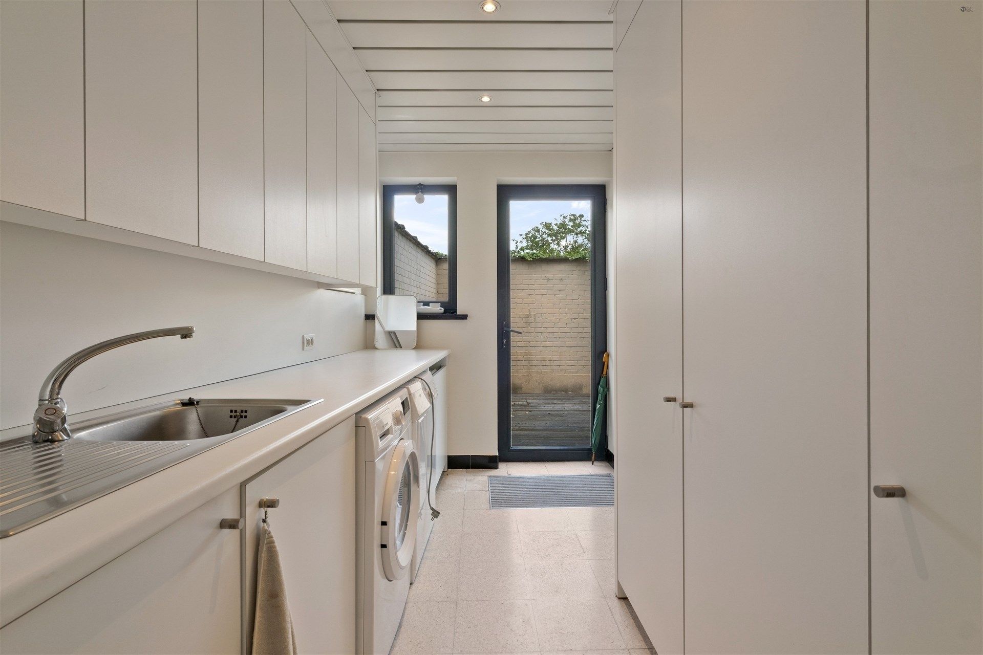 Top afgewerkt pand met veel potentieel foto 13