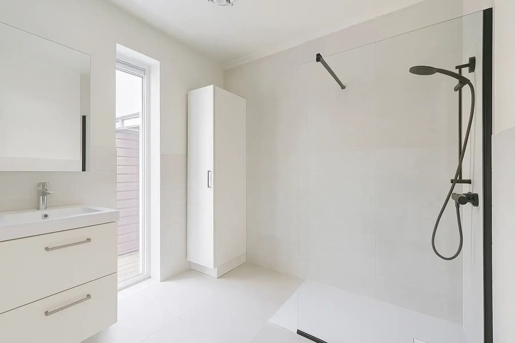 Prachtig dakappartement in Genk met ruim zonneterras foto 12