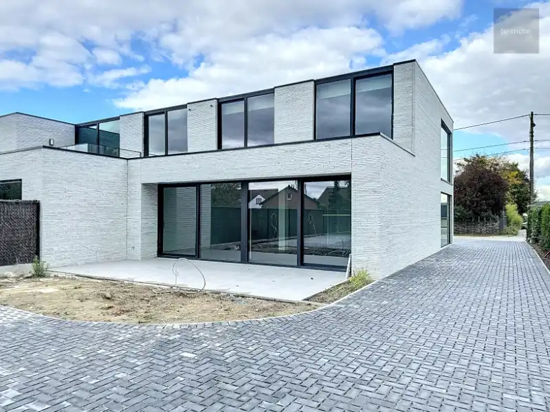Commercieel te huur Wortegemseweg 56 - 8790 Waregem