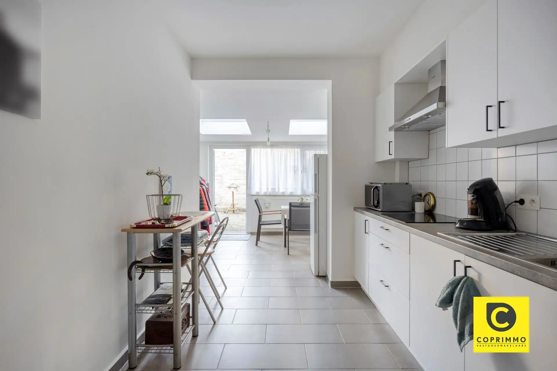 Instapklaar GLV met 2 slpks en stadskoer op toplocatie! foto 5