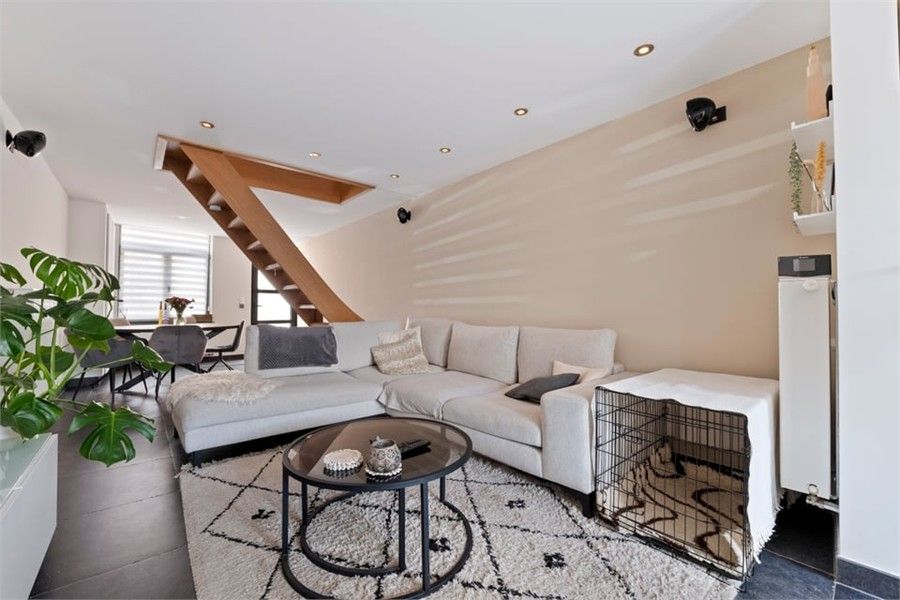 ENERGIEZUINIGE STADSWONING MET ZONNEPANELEN IN HET CENTRUM VAN SINT-TRUIDEN foto 5