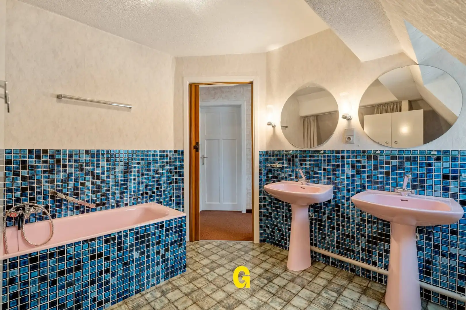 Te renoveren vrijstaande woning met drie a vier slaapkamers op 3a 58ca, vlak bij het centrum van Hoeselt foto 20