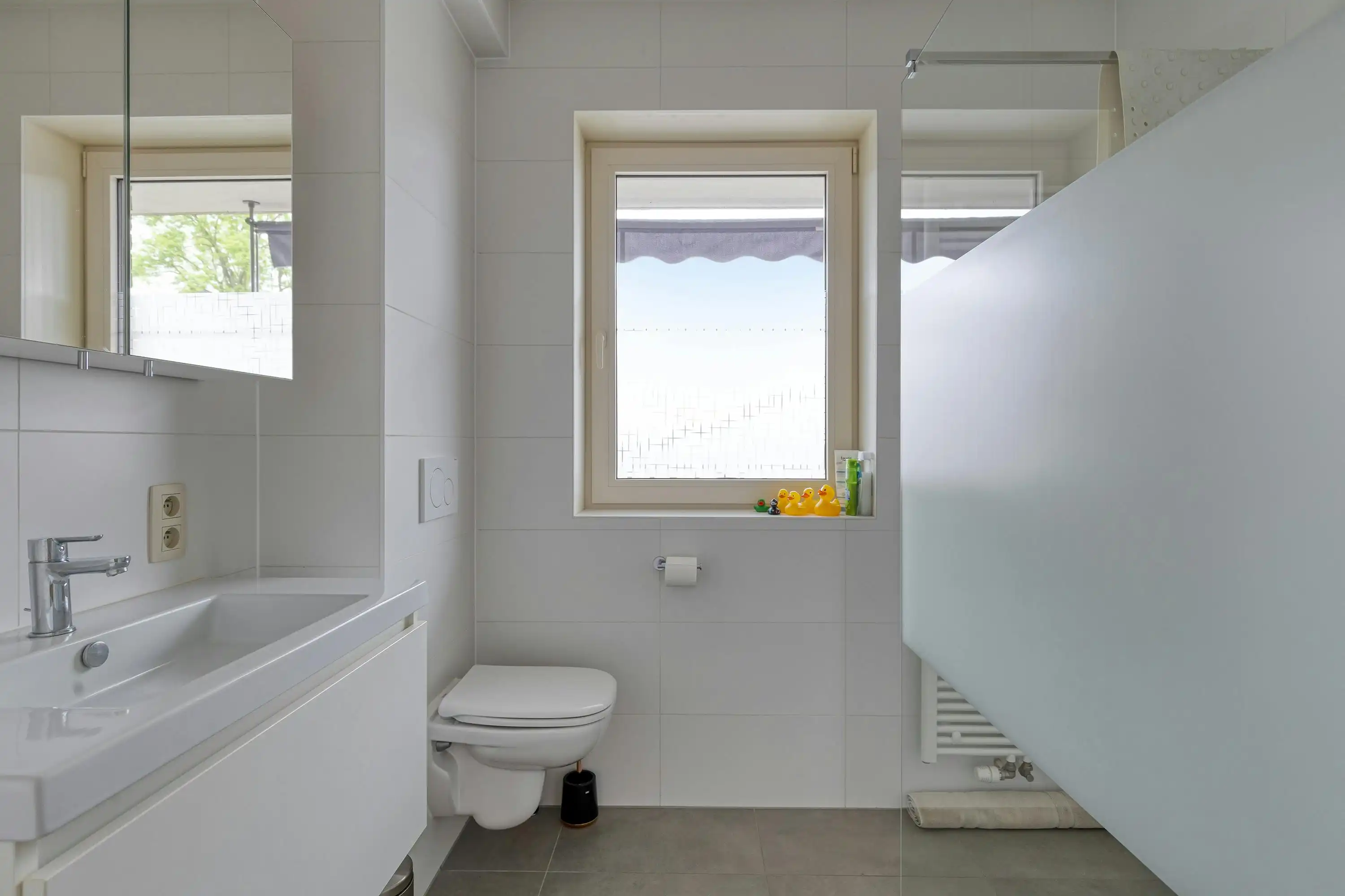 recent appartement op 1ste verdieping te koop in hartje Lier foto 6