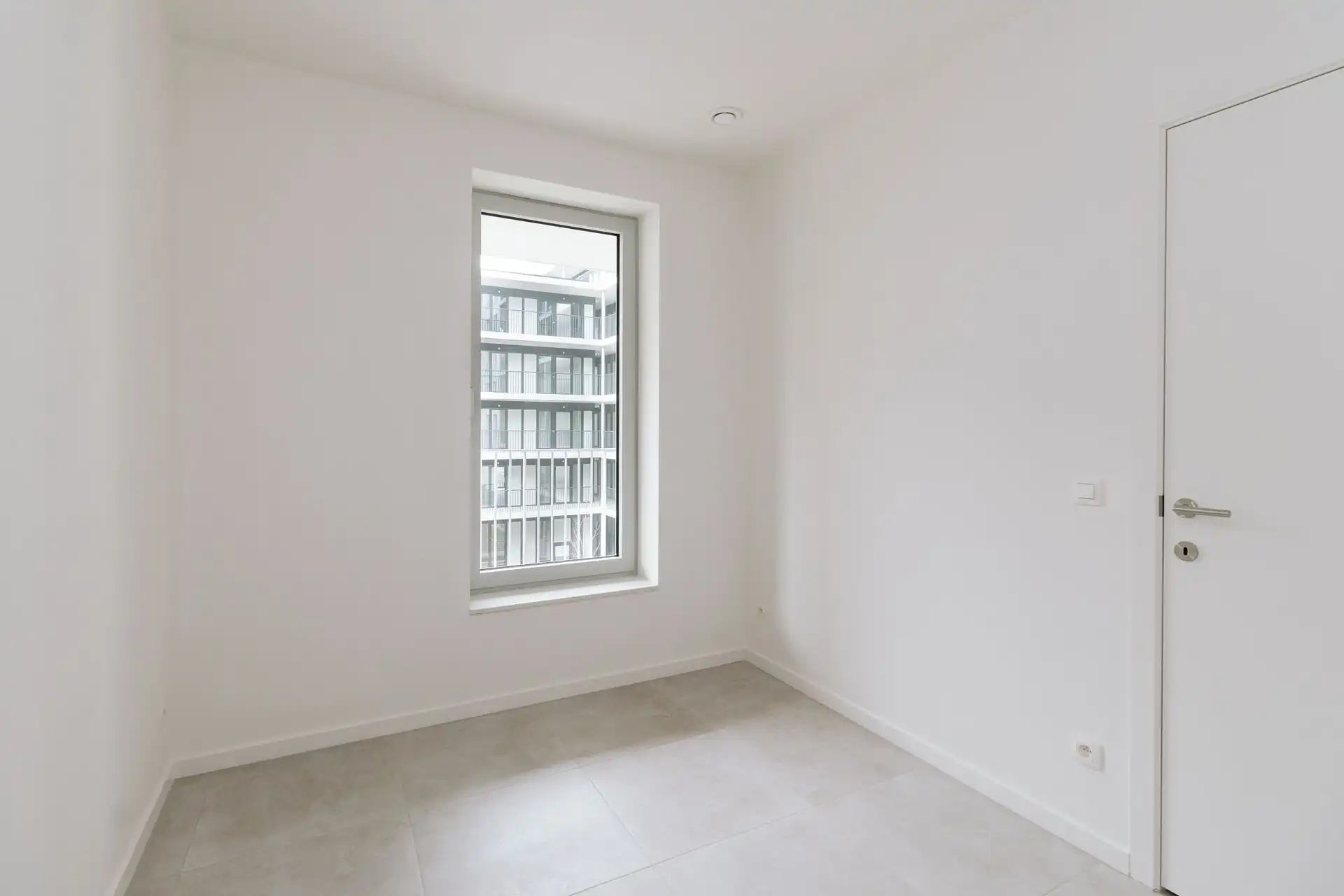 Nieuwbouw appartement met twee slaapkamers! foto 9