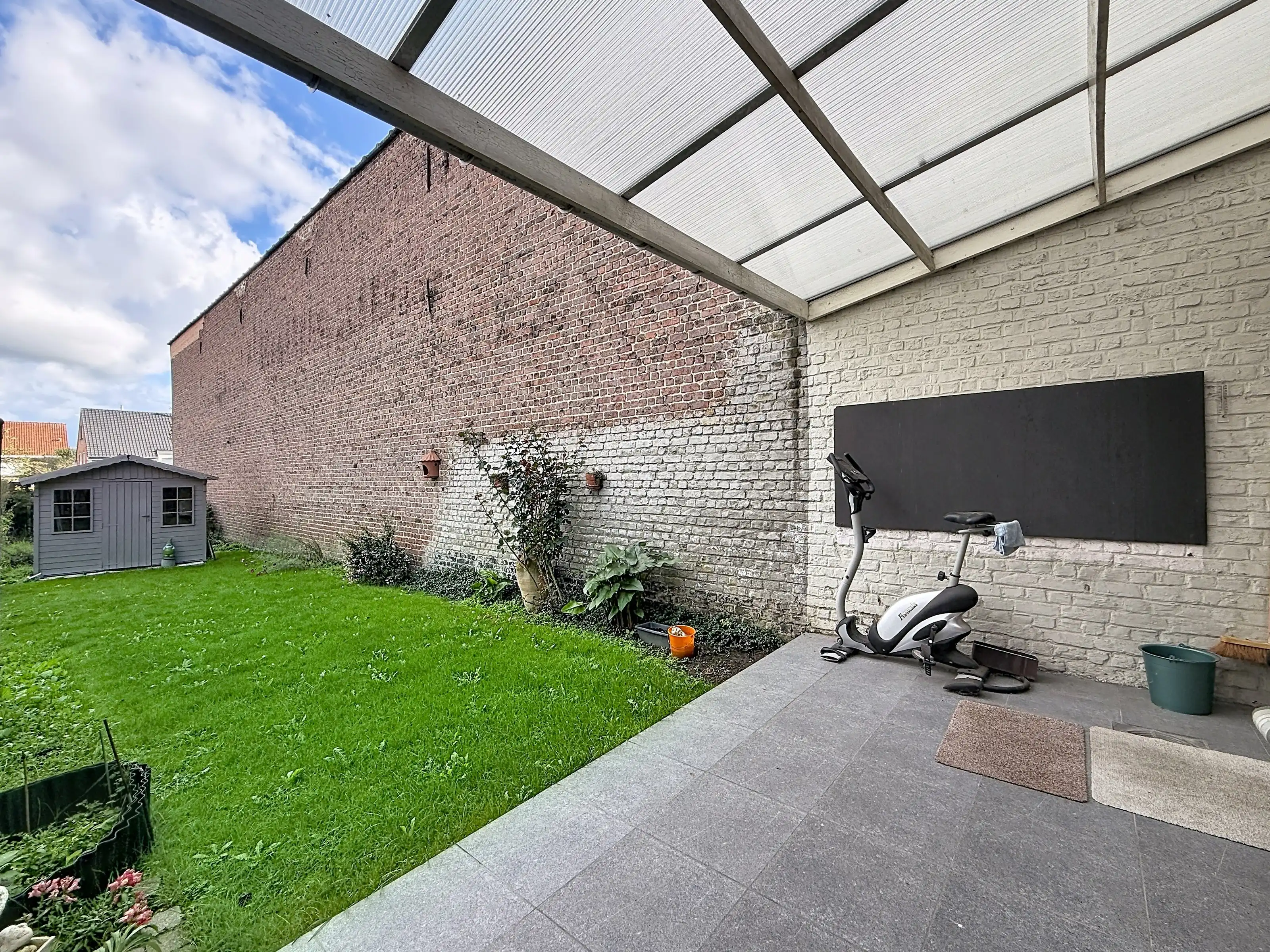 Te koop: Ruime woning met mogelijkheid tot 4 slaapkamers en tuin in Marke! foto 7