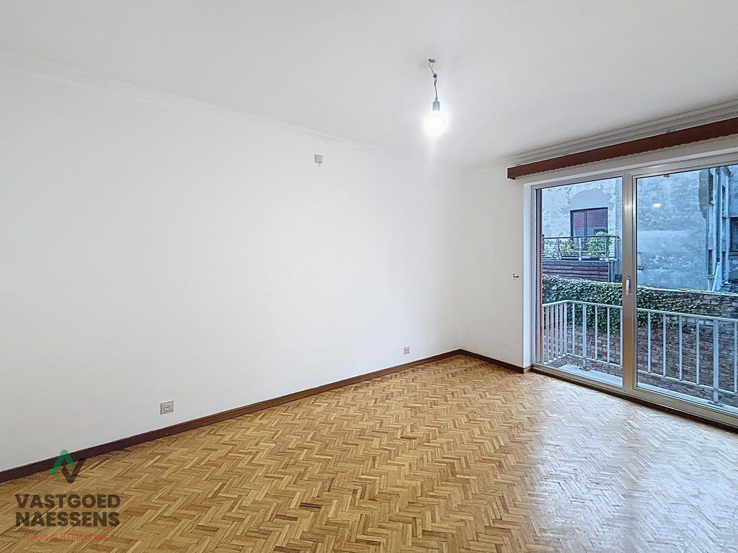 OP TE FRISSEN 3 SLPK APP OP CENTRALE LIGGING foto 11