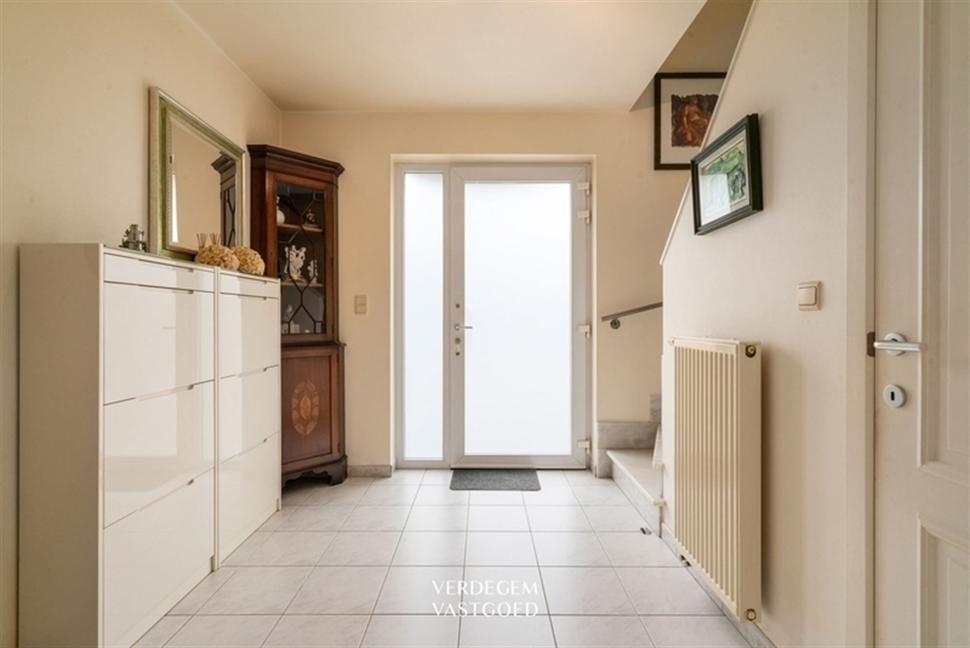 Luxueus en ruim wonen met aanlegsteiger aan de Moervaart foto 17