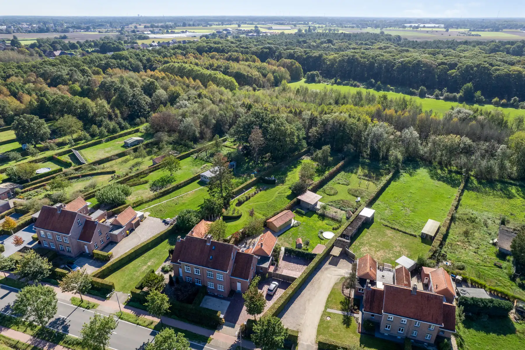 Ruime gerenoveerd erfgoedpand met 6 slk op toplocatie foto 32