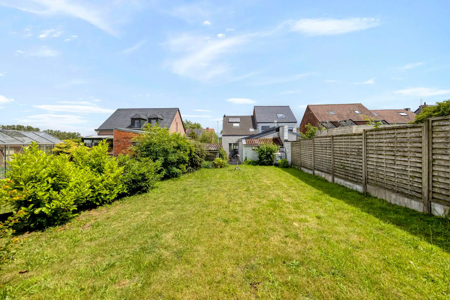 Instapklare woning in doodlopende straat te Vertrijk foto 24