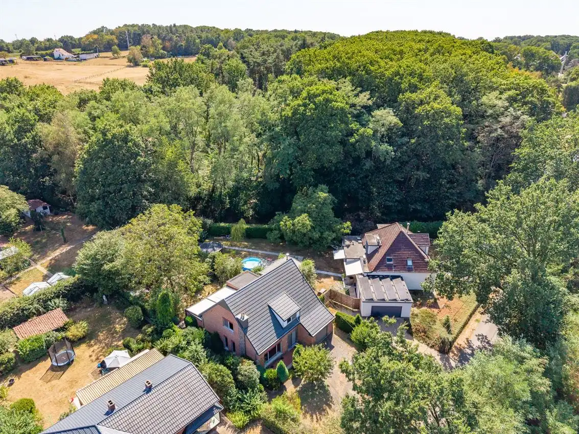 Vrijstaande woning, 3 slpks, EPC D, uitzonderlijk groene ligging foto 39