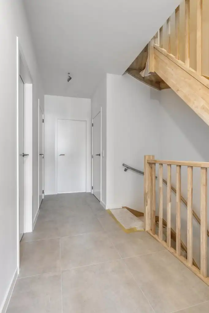 Instapklare kijkwoning te koop in Woonerf Hulstbos, Arendonk foto 18