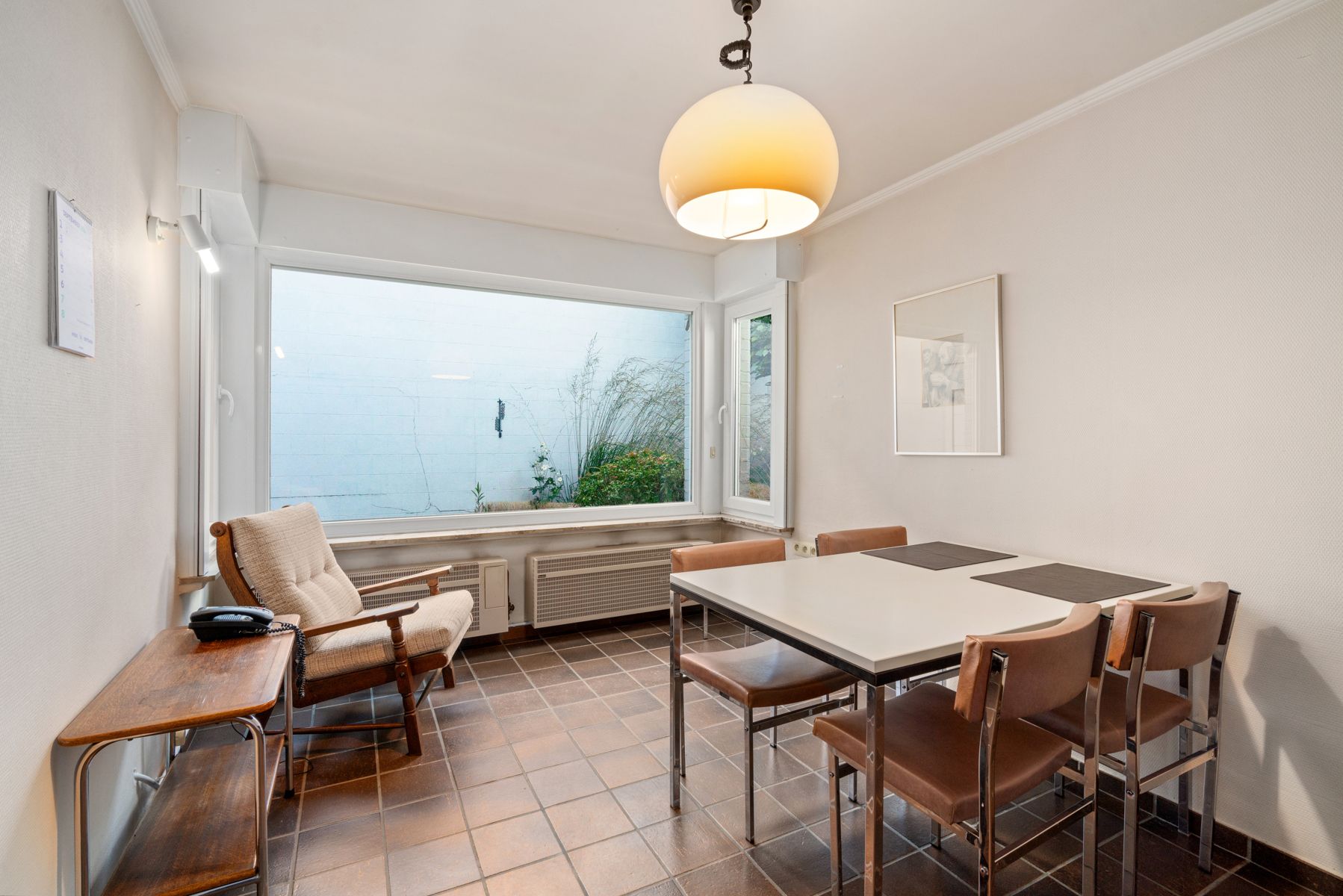 Karaktervolle ruime woning  met bijgebouw/atelier en stadstuin in het centrum foto 9