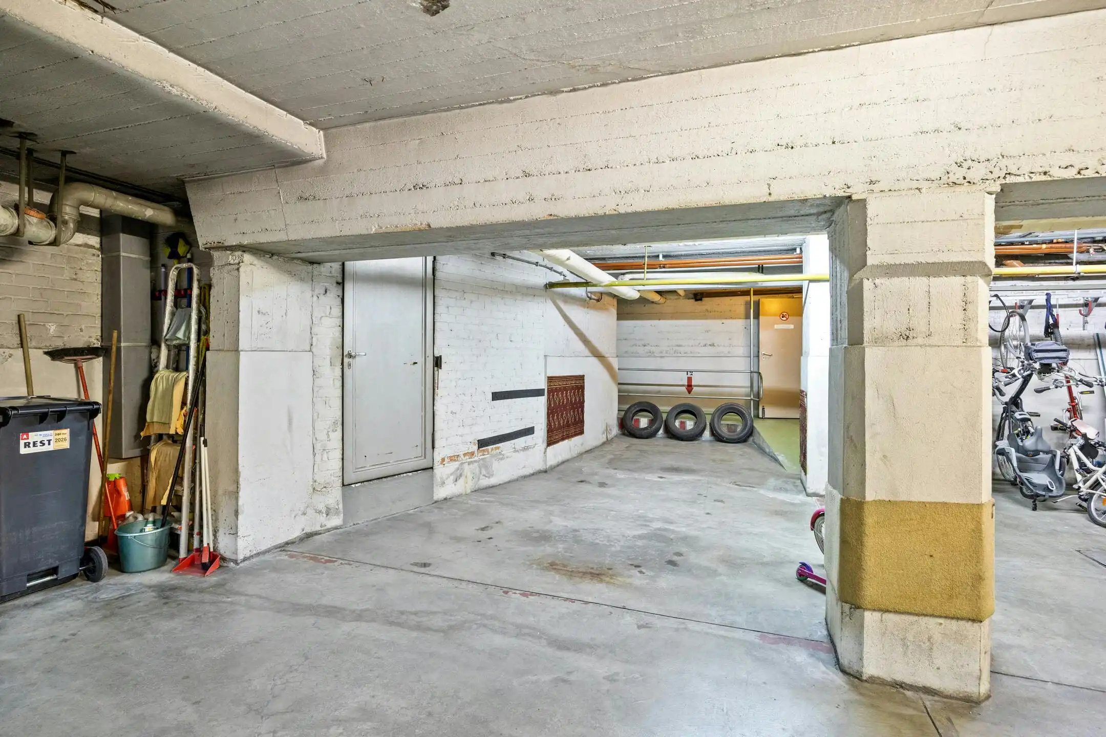 Appartement met twee slaapkamers en parkzicht te koop in Antwerpen centrum foto 27