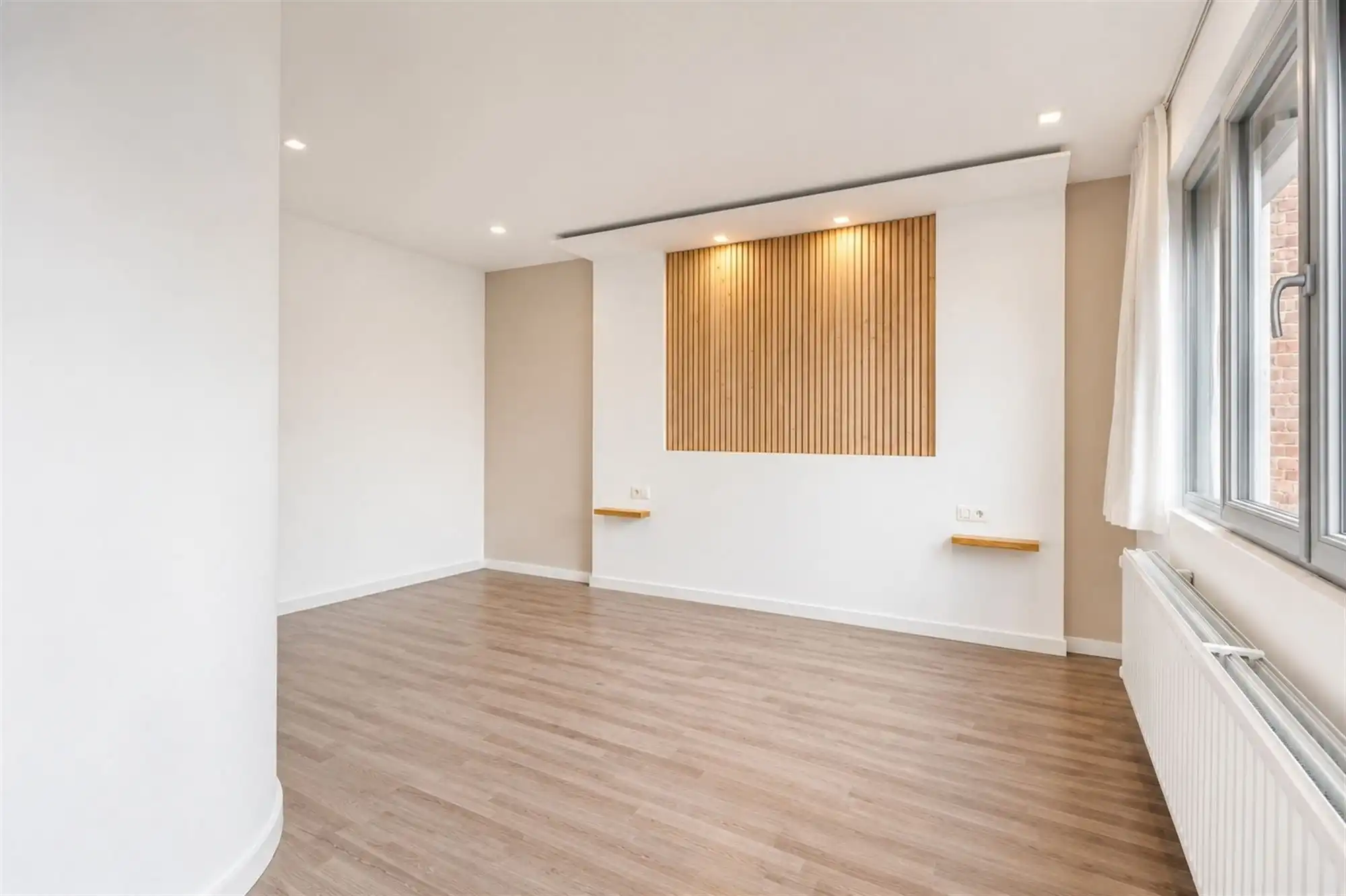 Instapklaar huis met grote tuin op centrale locatie in Borsbeek foto 17