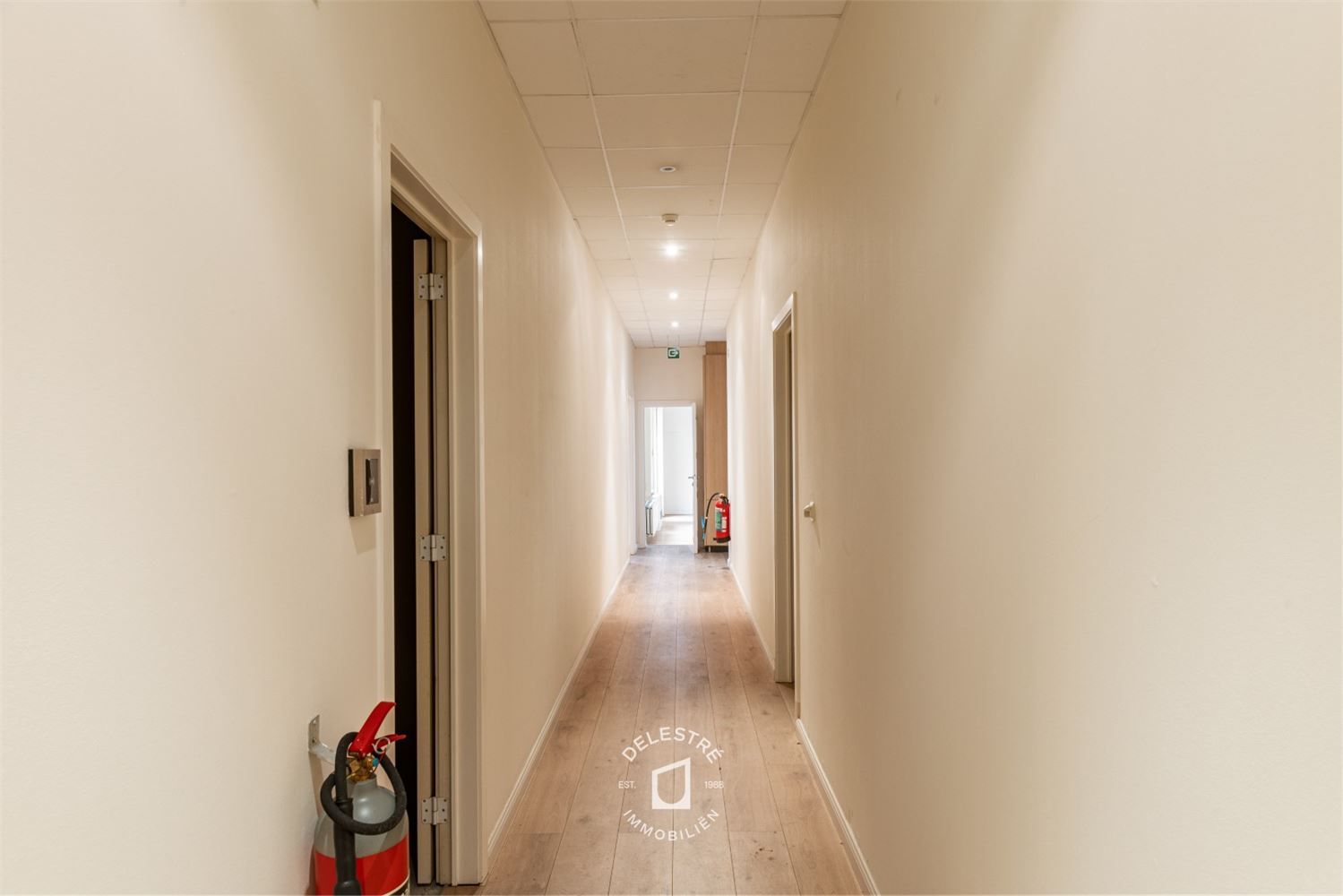 UNIEK KANTOORGEBOUW NABIJ WARANDEPARK foto 12