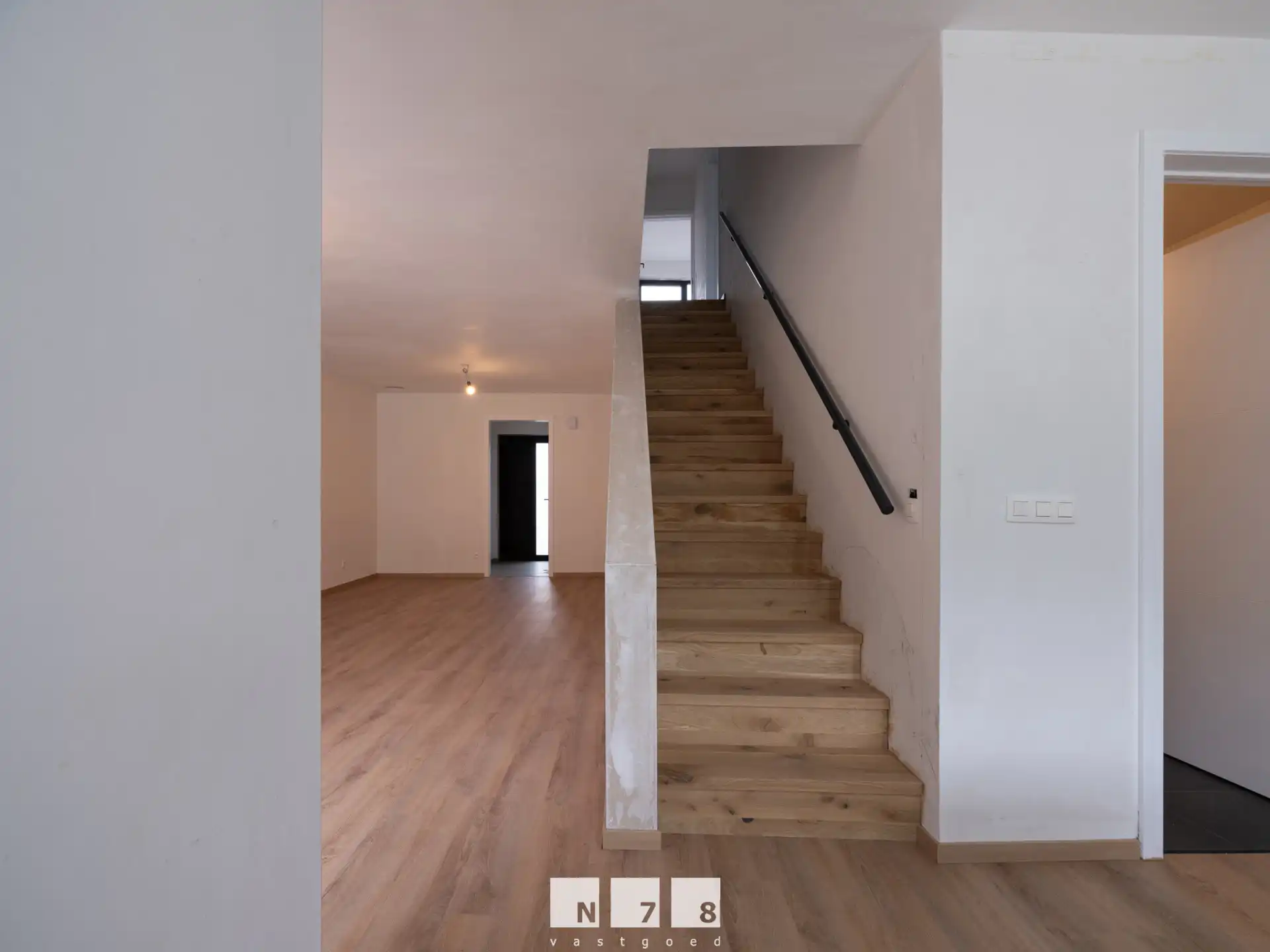 Huis te koop foto 8