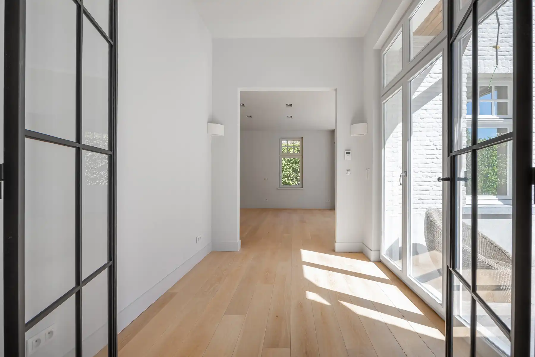 Magnifieke villa op 2.415 m² in residentiële wijk foto 10