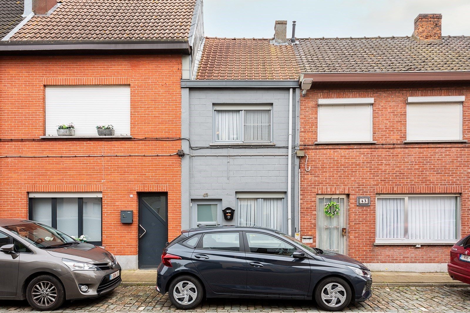 Op te frissen gezellige woning met 2 slpks en 2 terrassen foto 2