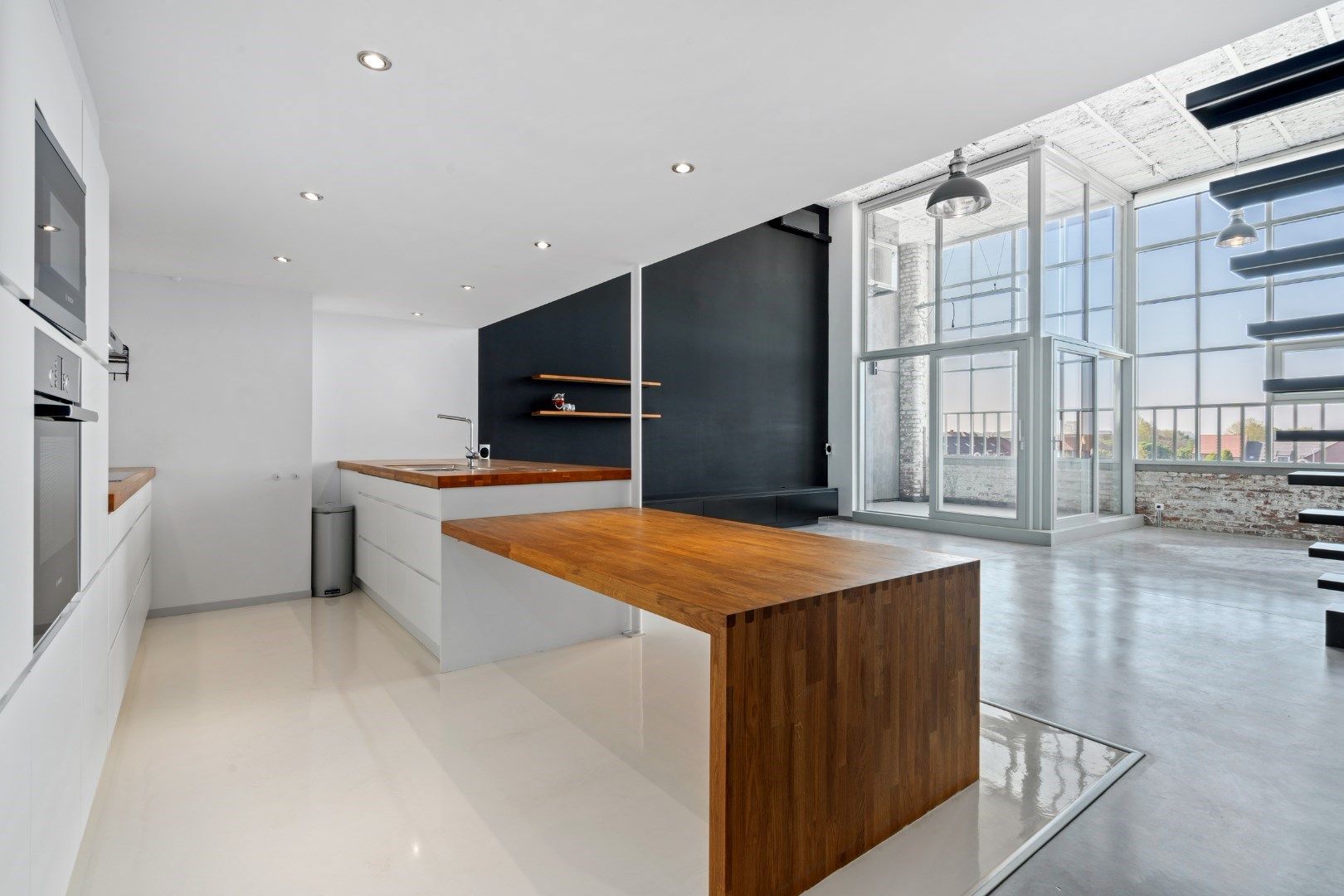 UNIEKE LOFT MET TERRAS IN HARTJE AVELGEM foto 3