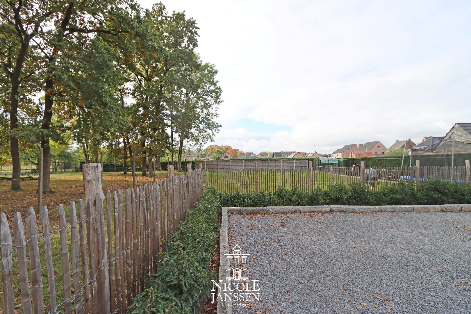 Charmante halfvrijstaande woning  foto 28