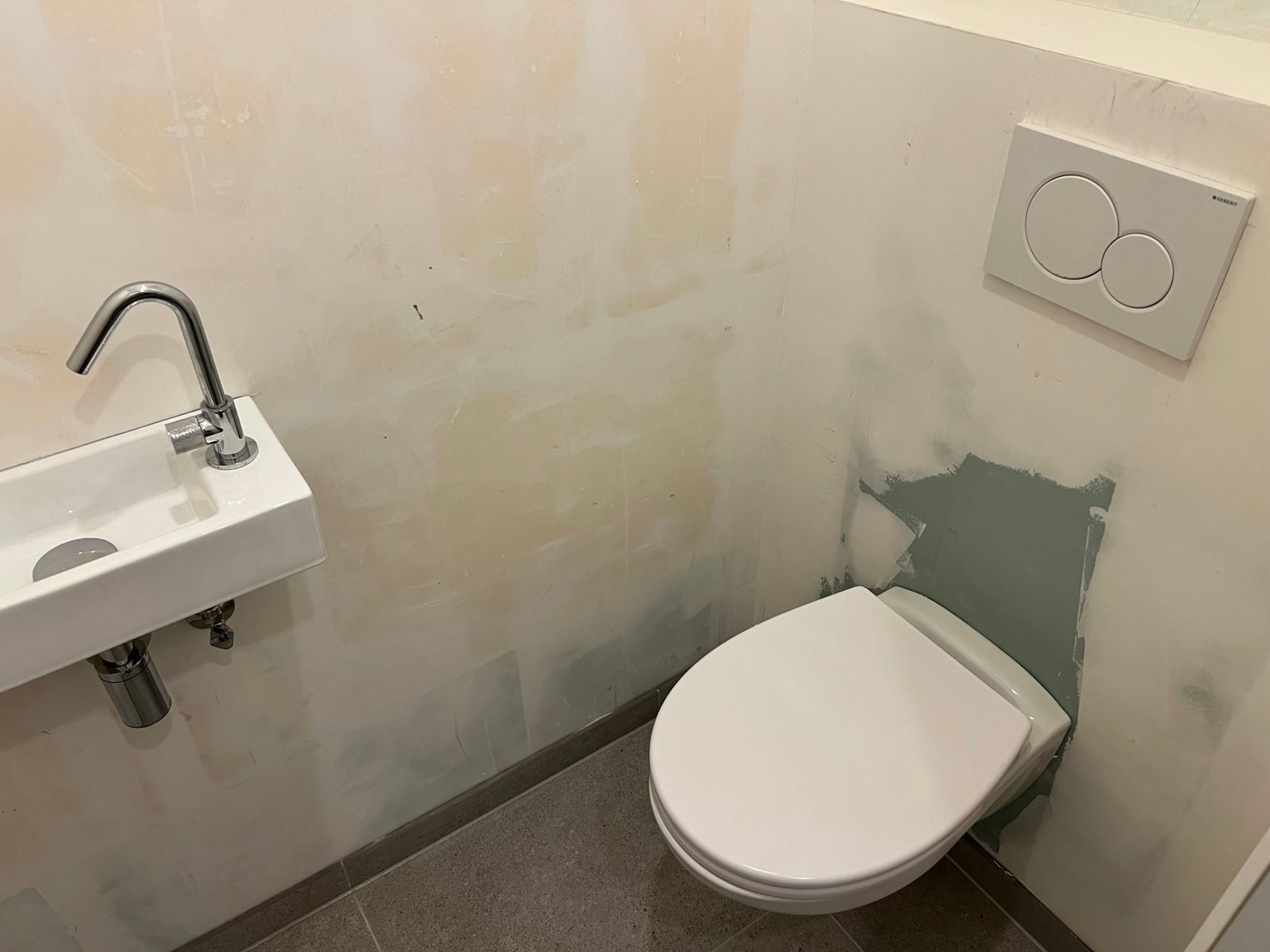 LAATSTE nieuwbouwapp met 2 slpk en terras op TOPLOCATIE! foto 8