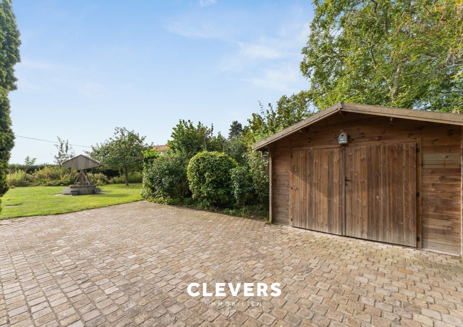Exclusieve hoeve met betoverende tuin foto 9