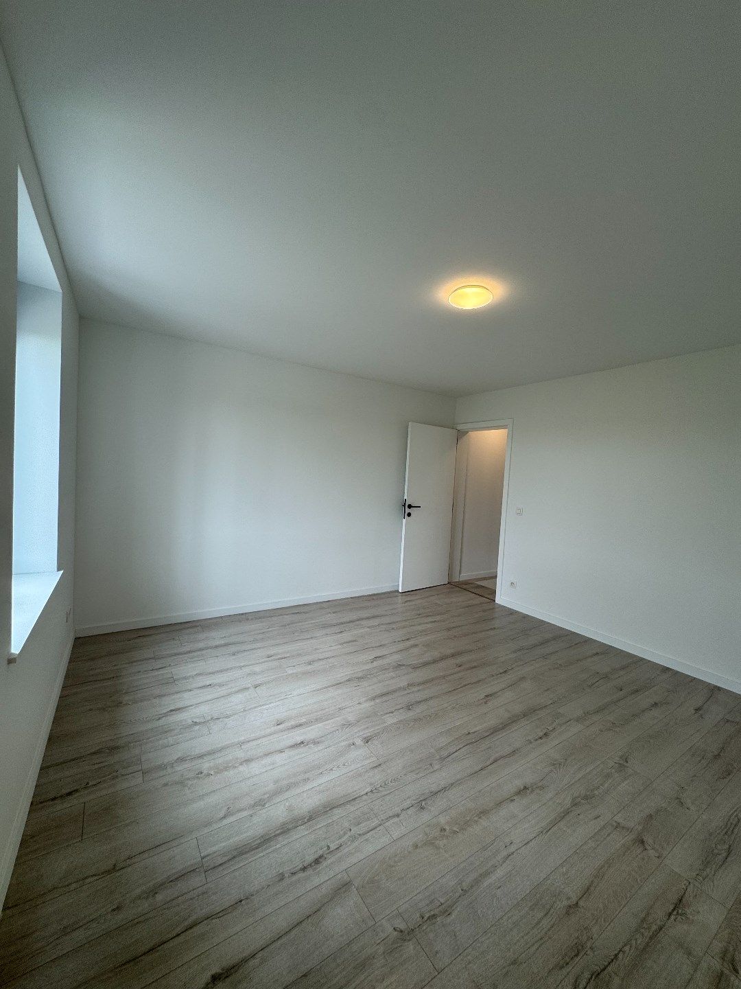 Volledig gerenoveerde, instapklare woning in Grimbergen – EPC A! zonnepanelen, warmtepomp! foto 13
