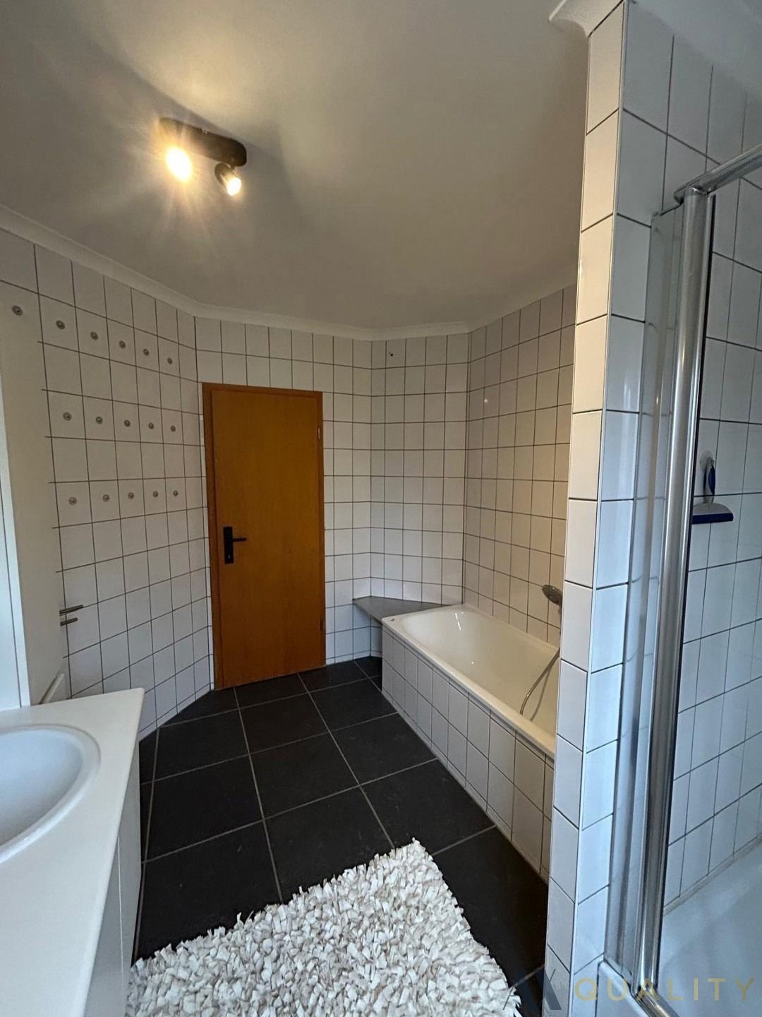Charmante woning met 2 slaapkamers foto 8