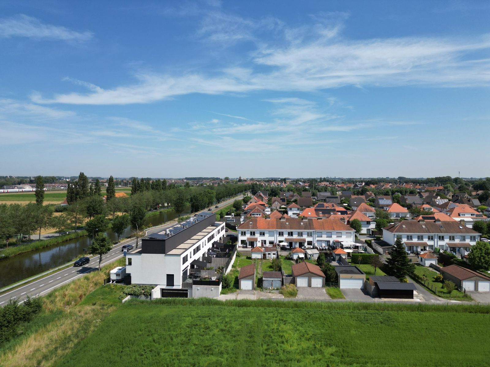 Instapklare, gerenoveerde woning te koop te Adinkerke.  foto 19