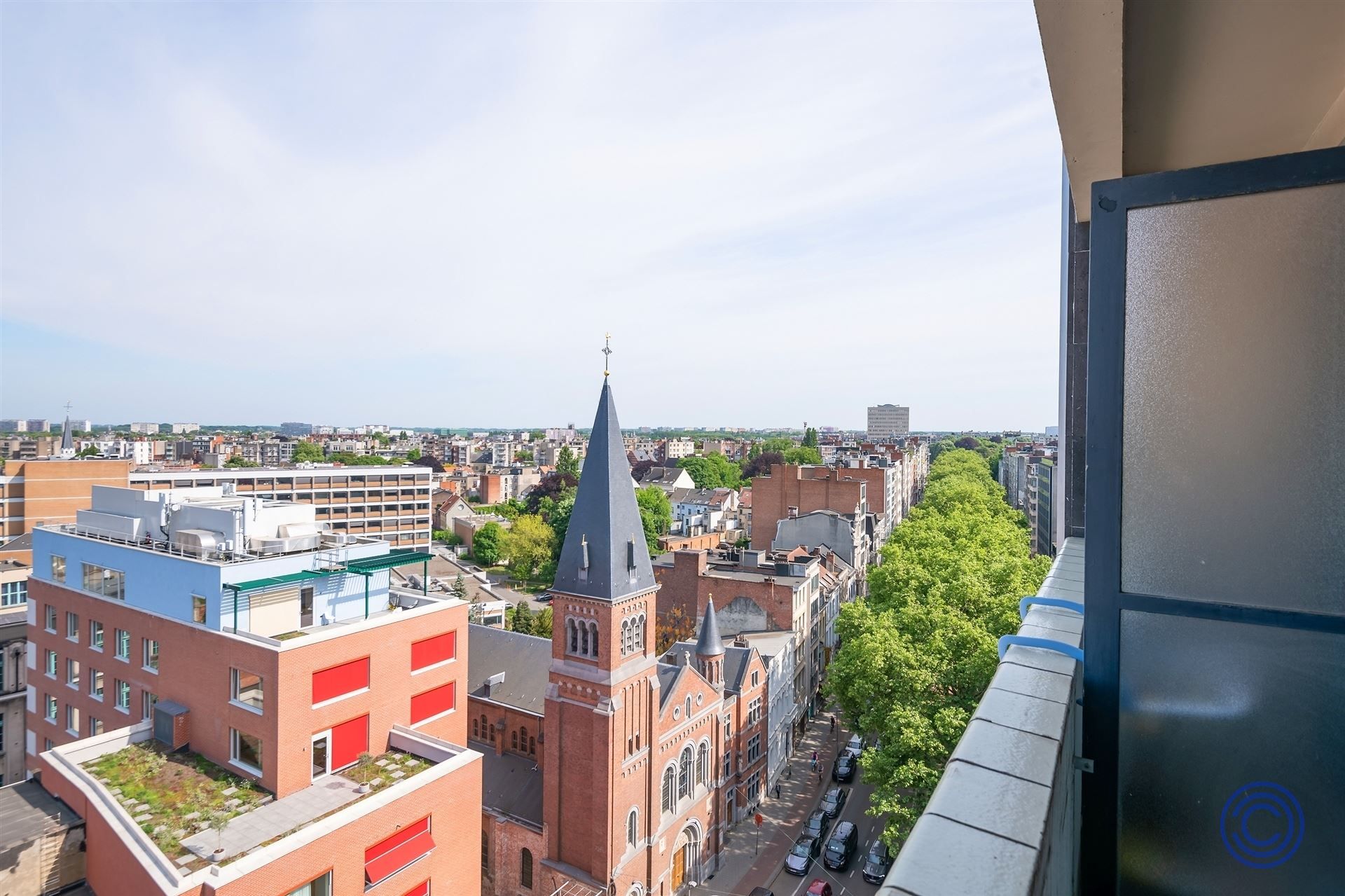 Ruim 3-slpk appartement ca. 138m² + 2 terrassen met prachtig uitzicht foto 8