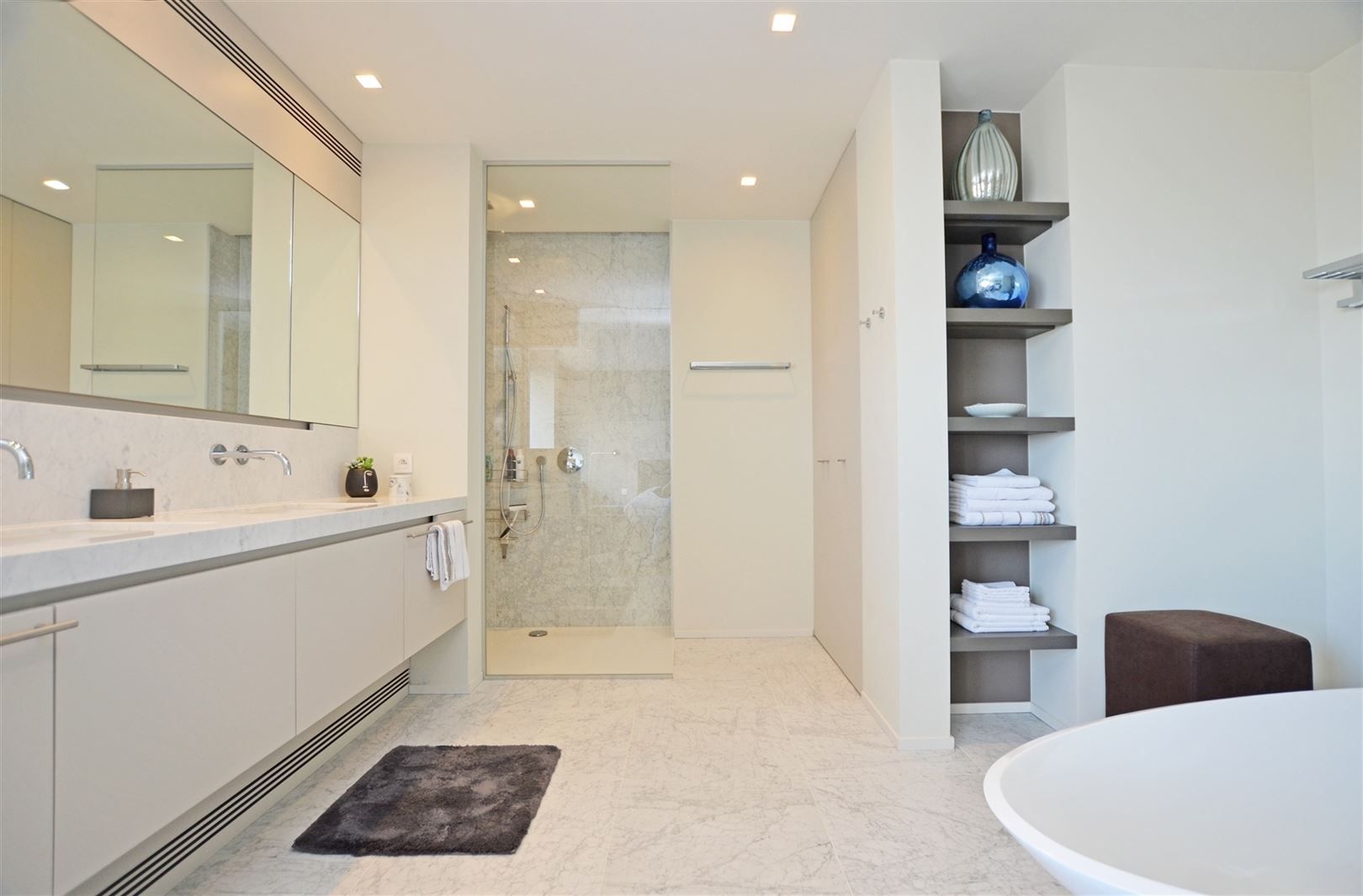 Luxueus appartement op uitzonderlijke locatie foto 18