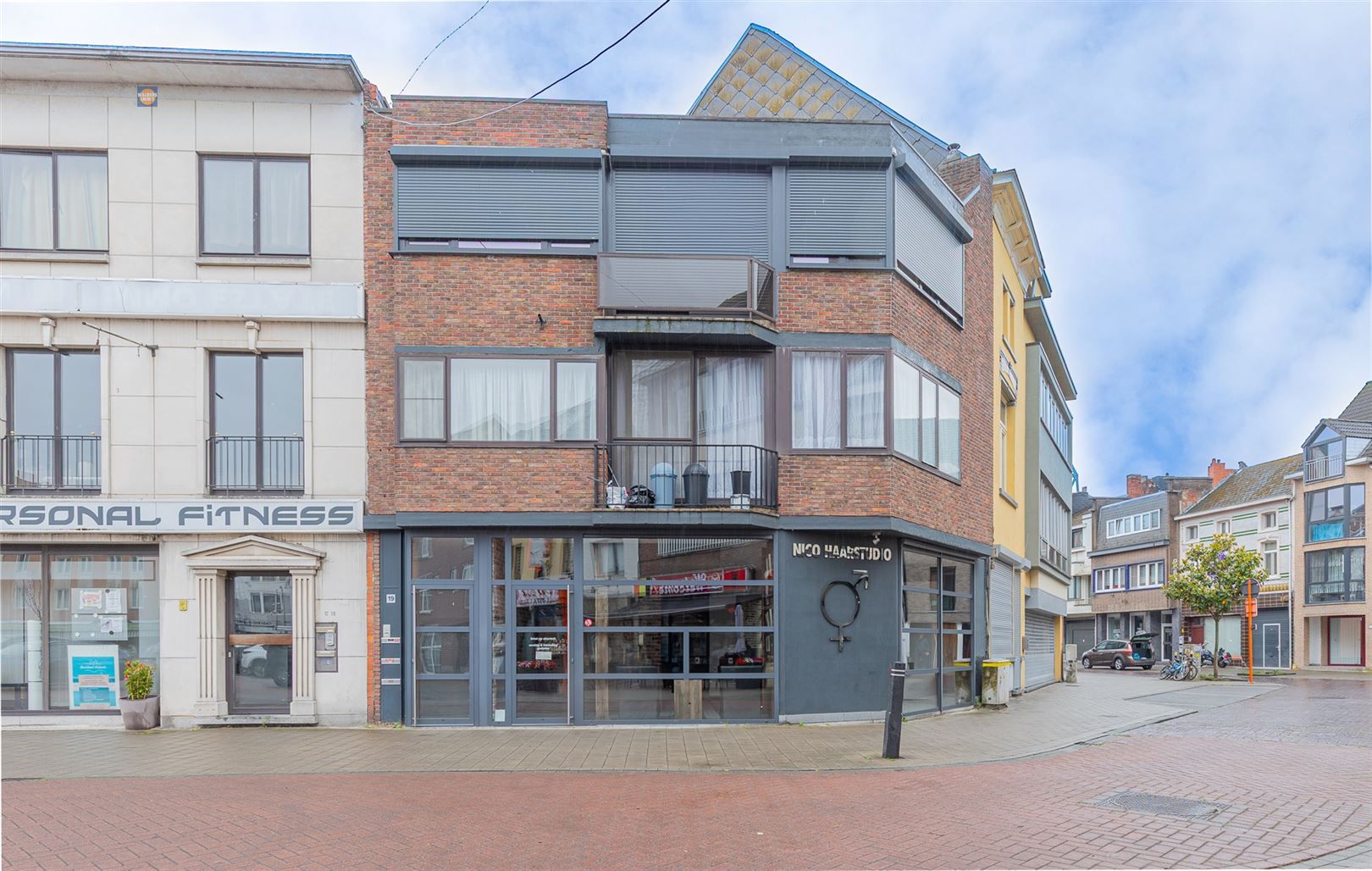 ()=>{if(producerUpdateValueVersion(node),producerAccessed(node),node.value===ERRORED)throw node.error;return node.value} Louis De Naeyerplein 19/1 - 2830 WILLEBROEK
