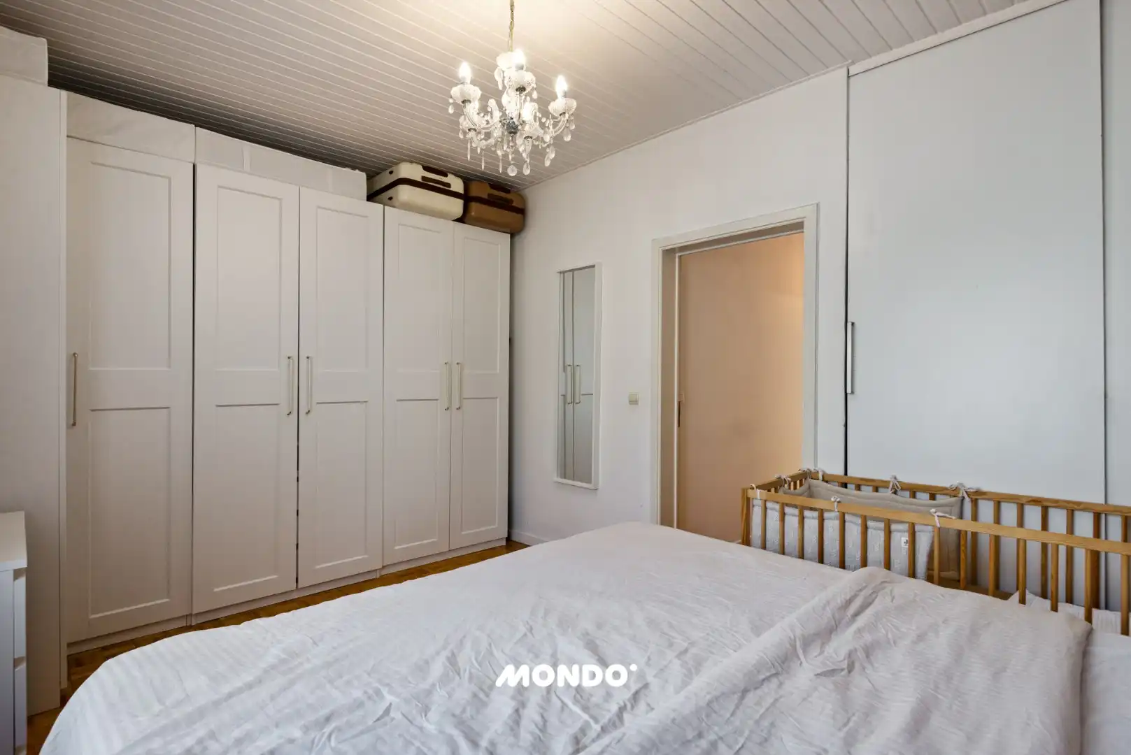 Kleinschalig appartementsgebouw met 2 appartementen en garage! foto 13