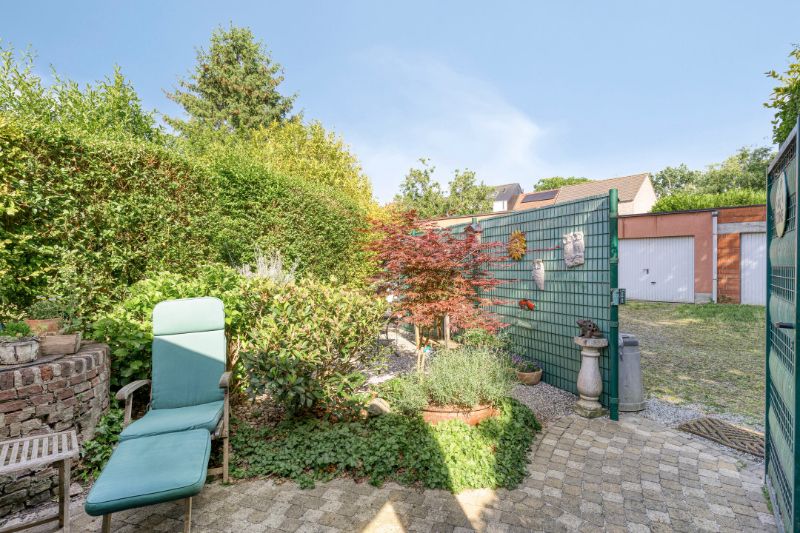 Verzorgd instapklaar twee slaapkamer gelijkvloersappartement met tuin en doorgang langs achteraan foto 4