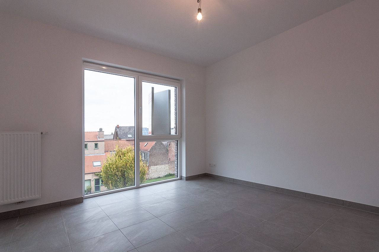 Nieuw 1 slaapkamer-app incl kelder en autostpl foto 9