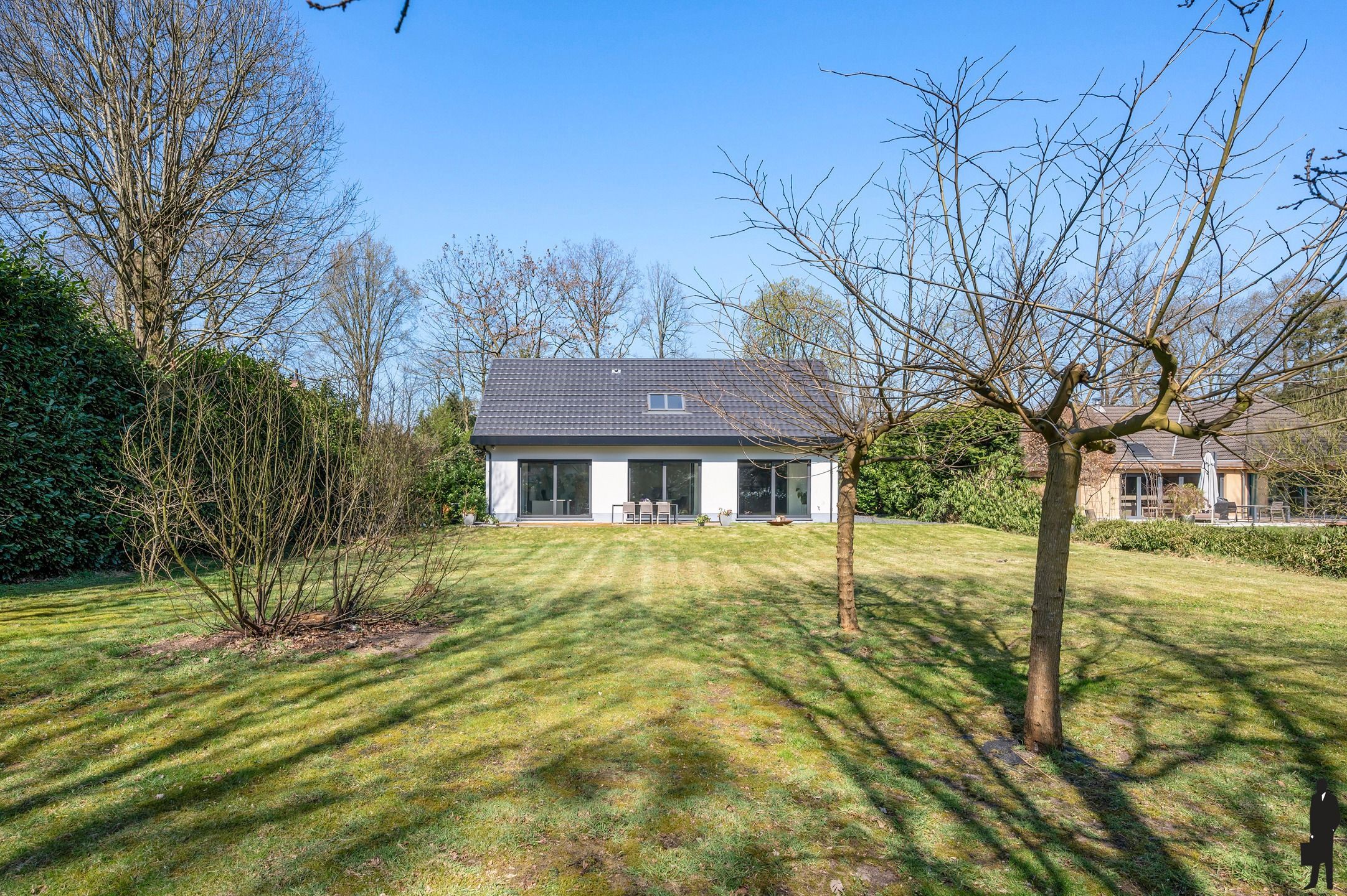 Woning + thuiskantoor/praktijkruimte foto 26