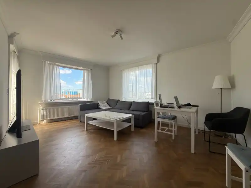 Lichtrijk dakappartement met ruim dakterras tussen Sint-Pietersstation en UZ Gent foto 3