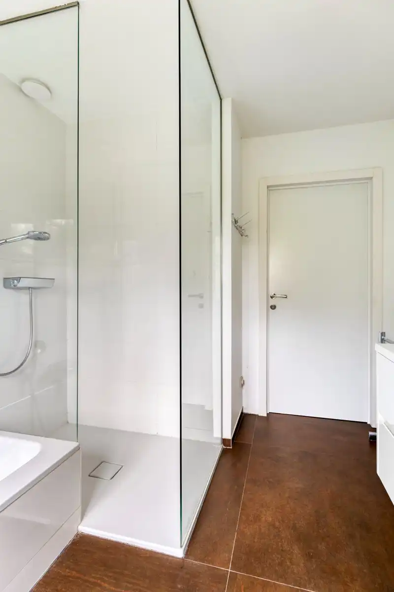 Uitzonderlijke villa met veel privacy en groen foto 15