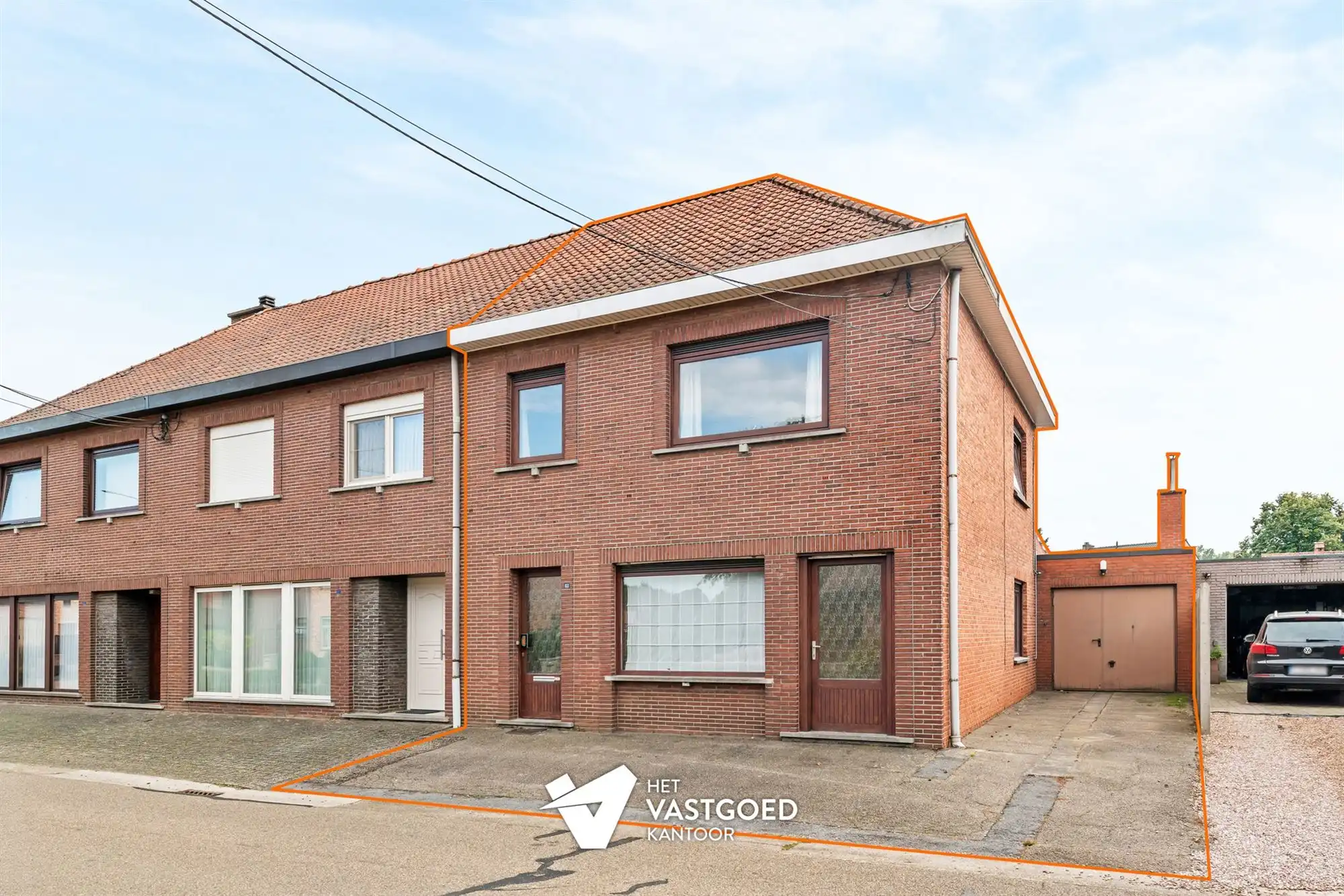 Hoofdfoto van de publicatie: RUIME WONING MET 4 SLAAPKAMERS VLAK BIJ BERINGEN CENTRUM