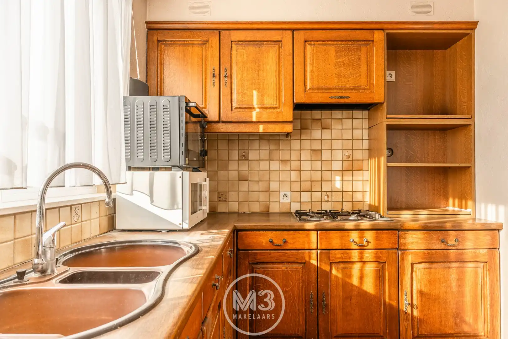 2 slaapkamer appartement met garage foto 10