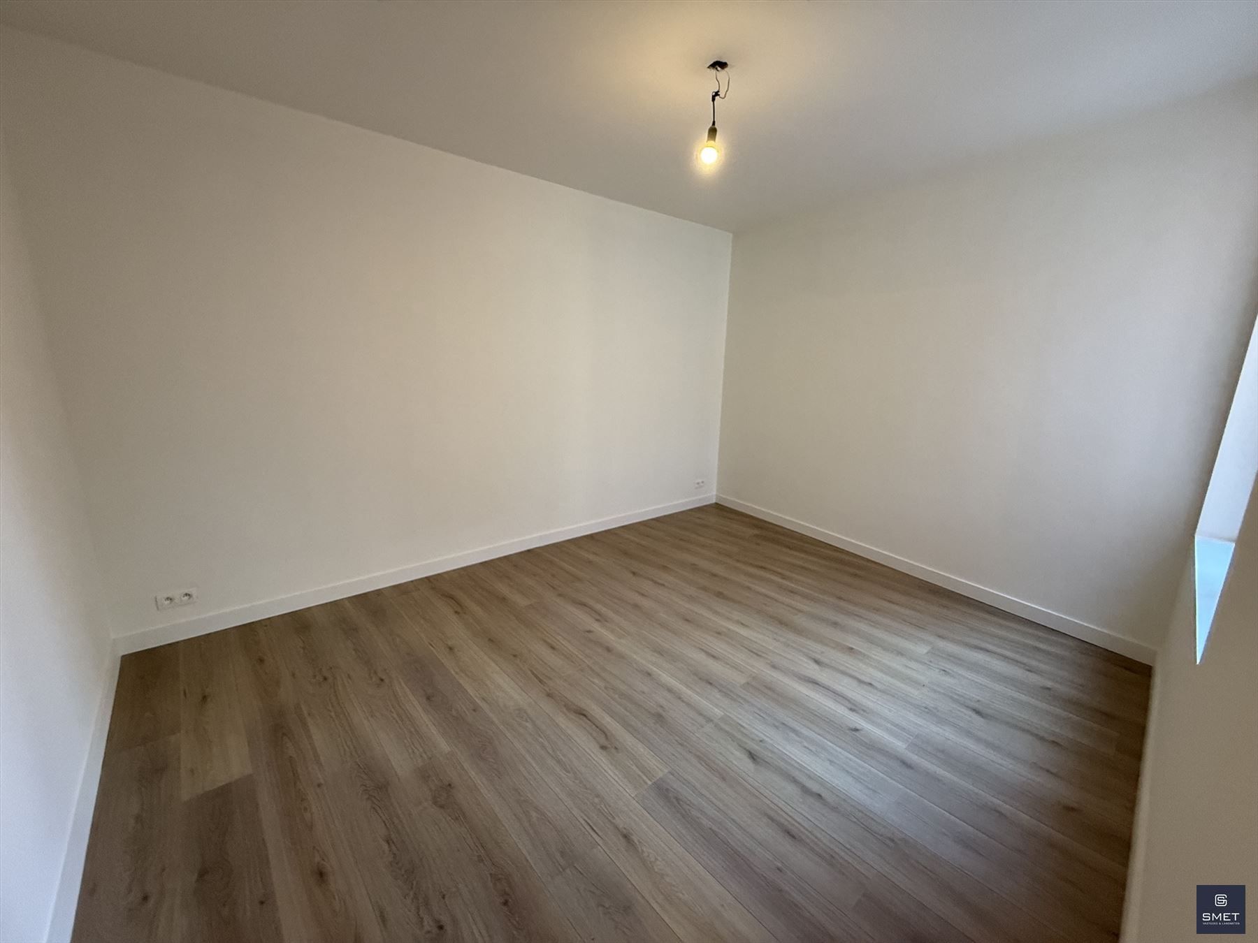 GERENOVEERD APPT MET 2 SLPKS foto 5