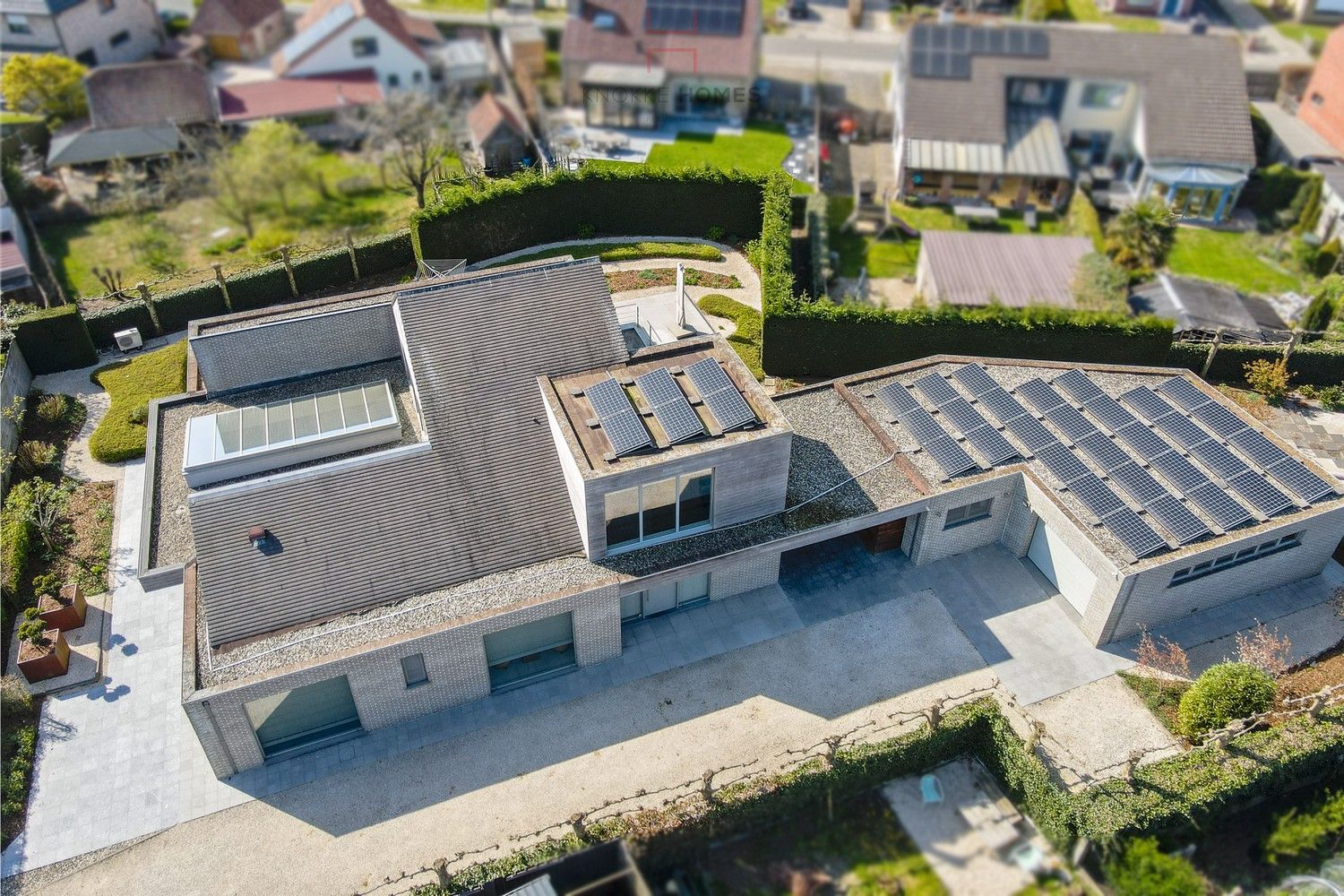 Bijzonder ruime en zeer rustig gelegen villa in Damme-Sijsele foto 38