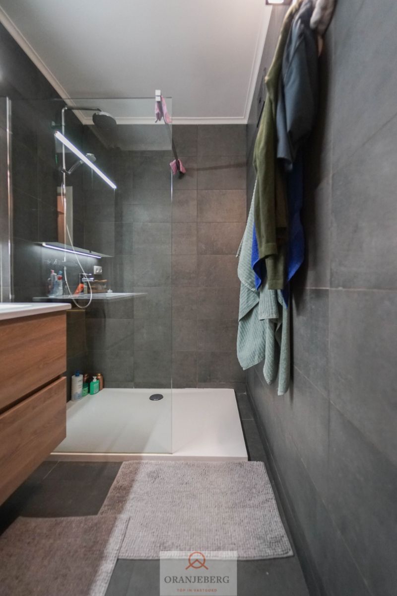 Ruim energiezuinig appartement nabij de Groene Vallei foto 14