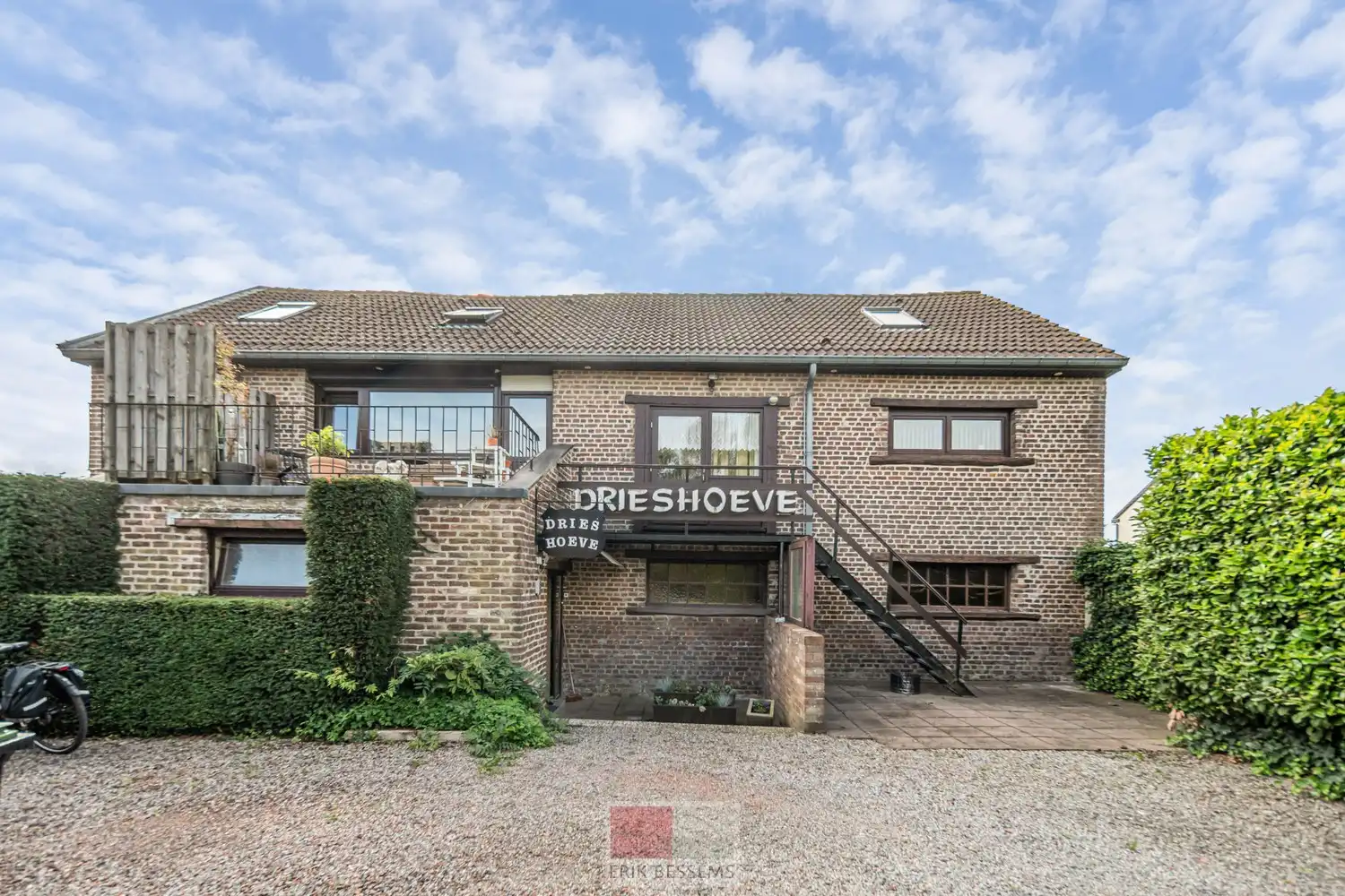 Unieke te renoveren investeringsopportuniteit met 7 mogelijke wooneenheden (huidige toestand niet vergund!), grenzend aan zowel de Millerdries als de Van Den Boschstraat in Riemst. foto 75