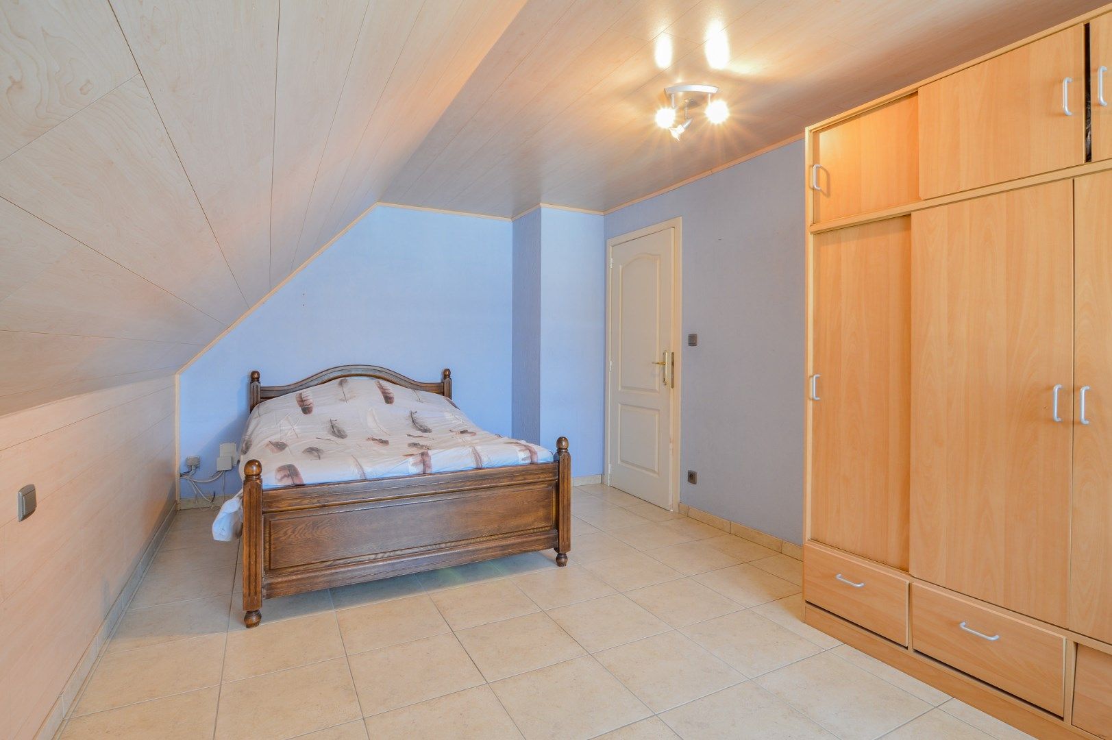 Landelijke gelegen open bebouwing op 2.568 m² te Eernegem foto 19
