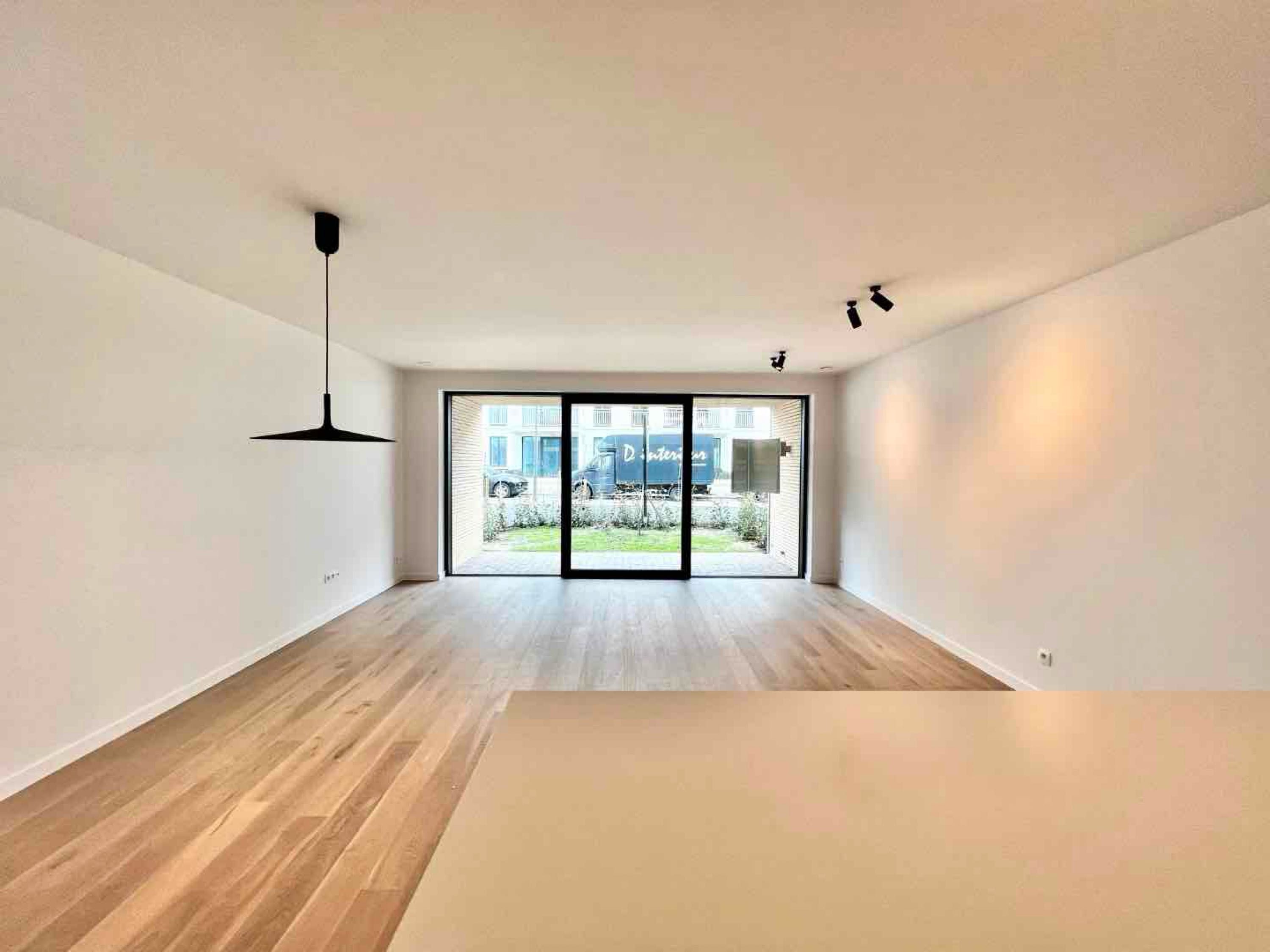 Prachtig tuinappartement in een villaresidentie foto 23