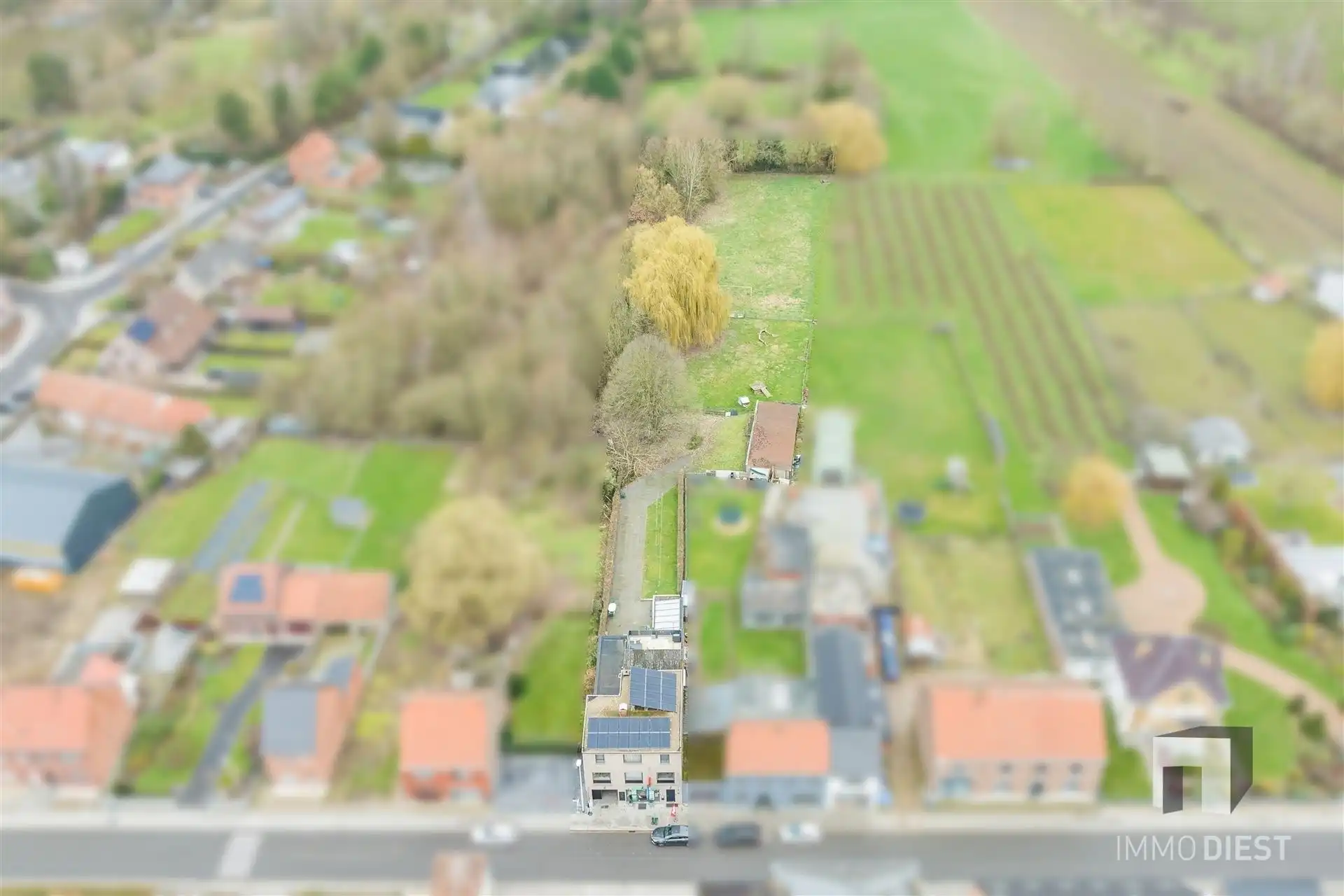 Winkel + duplexappartement met reuze terras foto 2