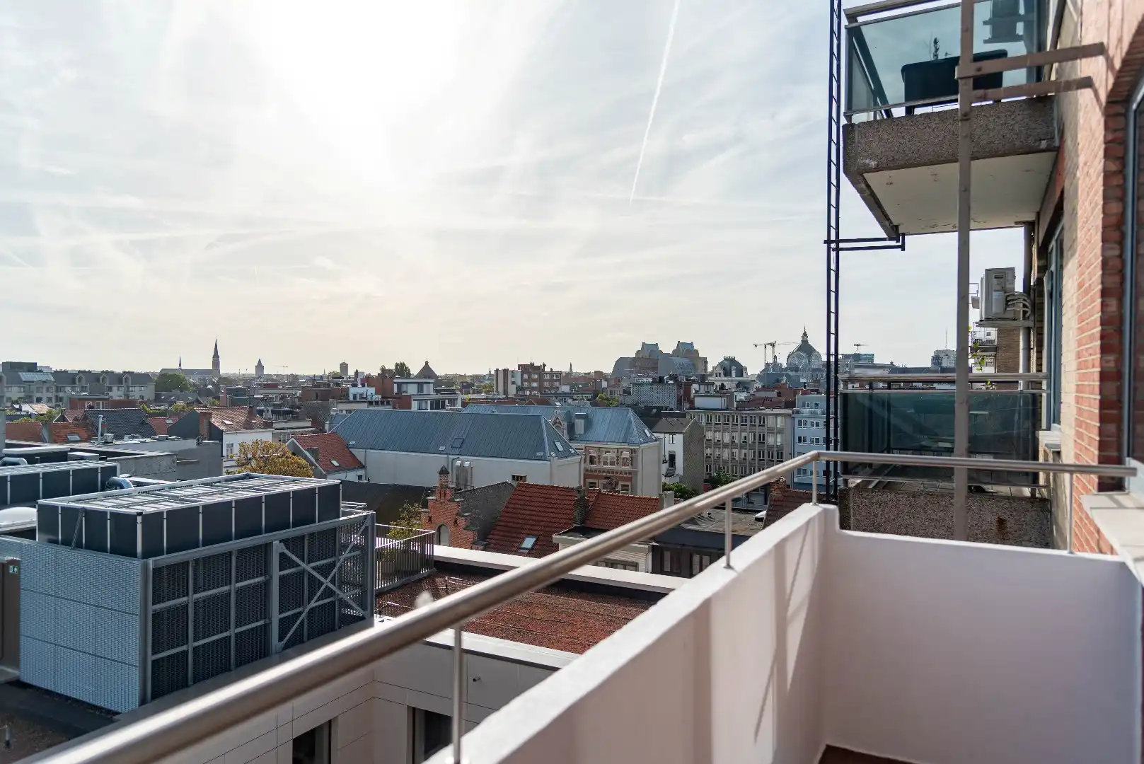 Riant appartement met 2 ruime slaapkamers foto 15