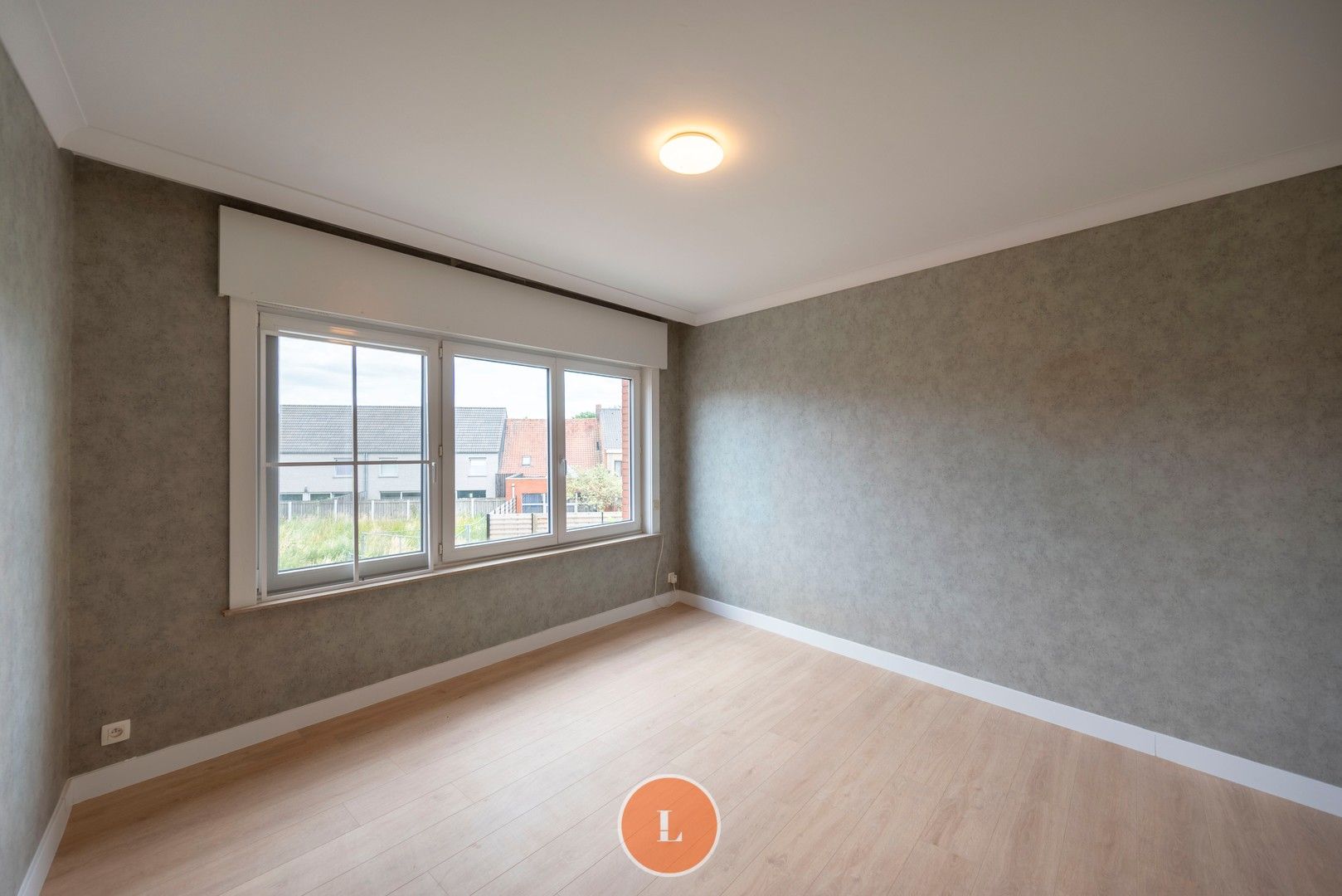 Gerenoveerde woning met 3 slaapkamers te koop Menen foto 10