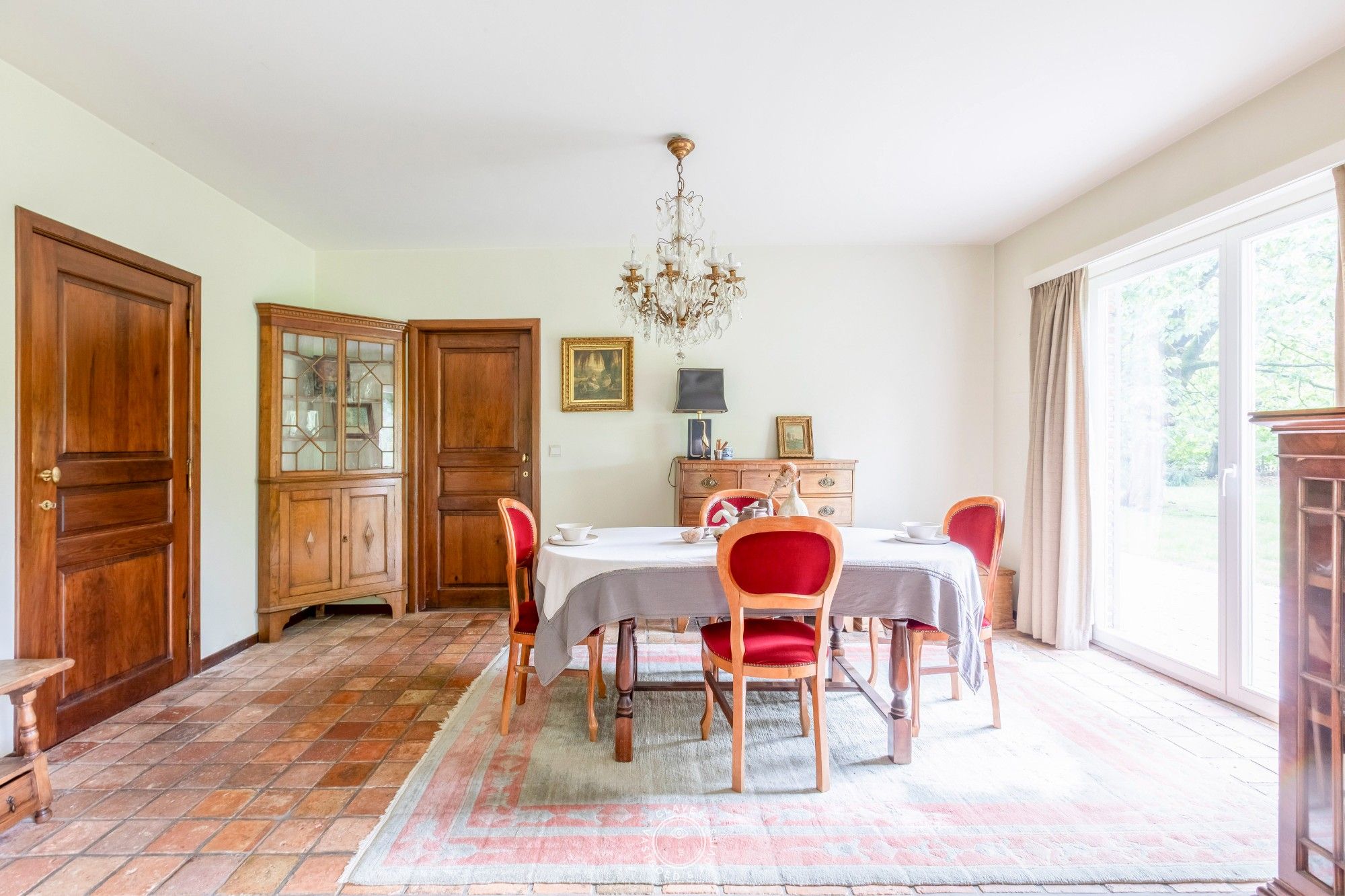 Uniek landhuis met charme en meer dan 10.000 m² eigen grond foto 14